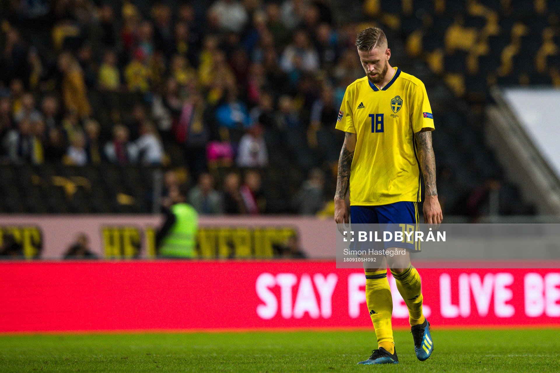 Pontus Jansson of Sweden looks dejected