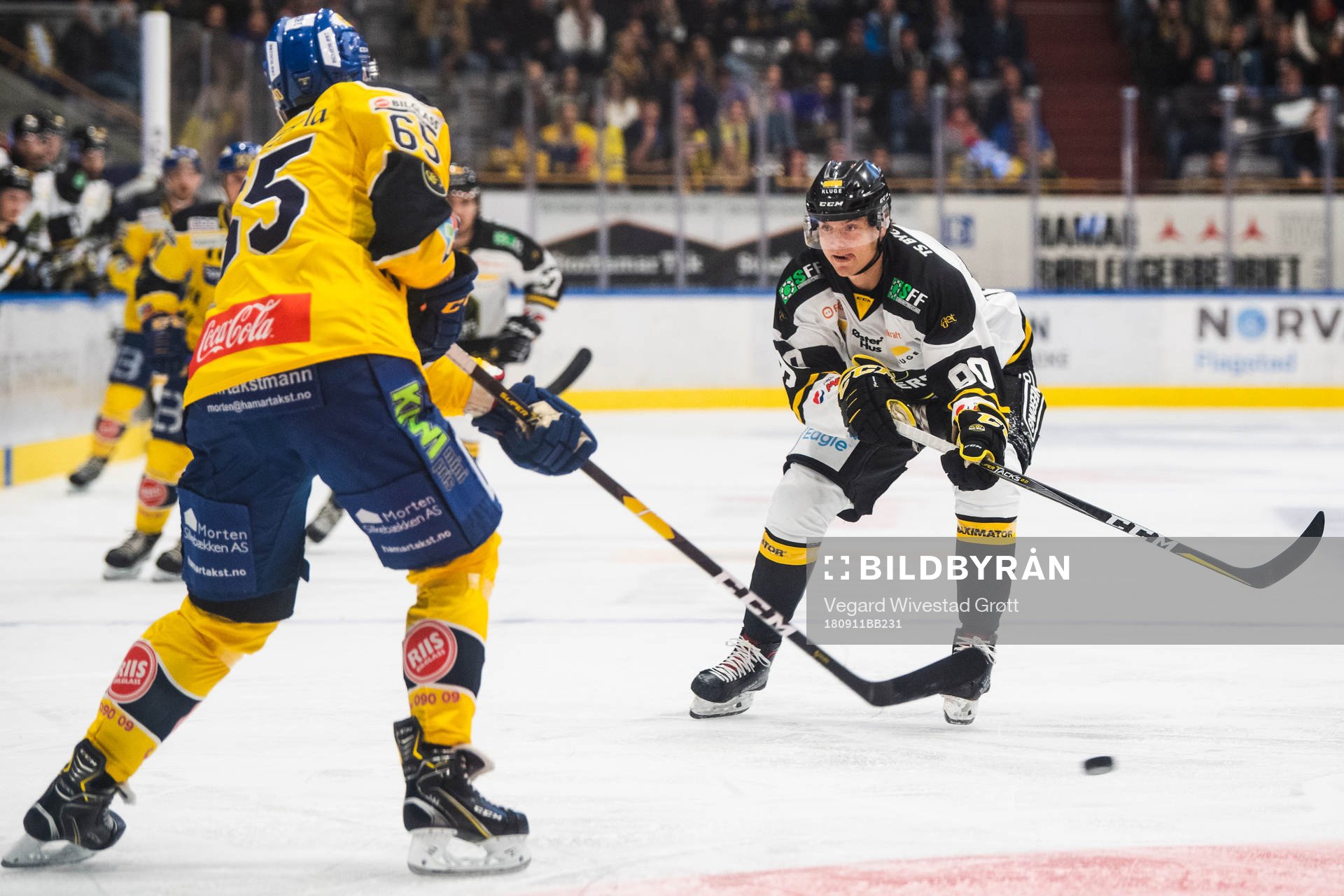 Jonas Djupvik Løvlie of Stavanger Oilers