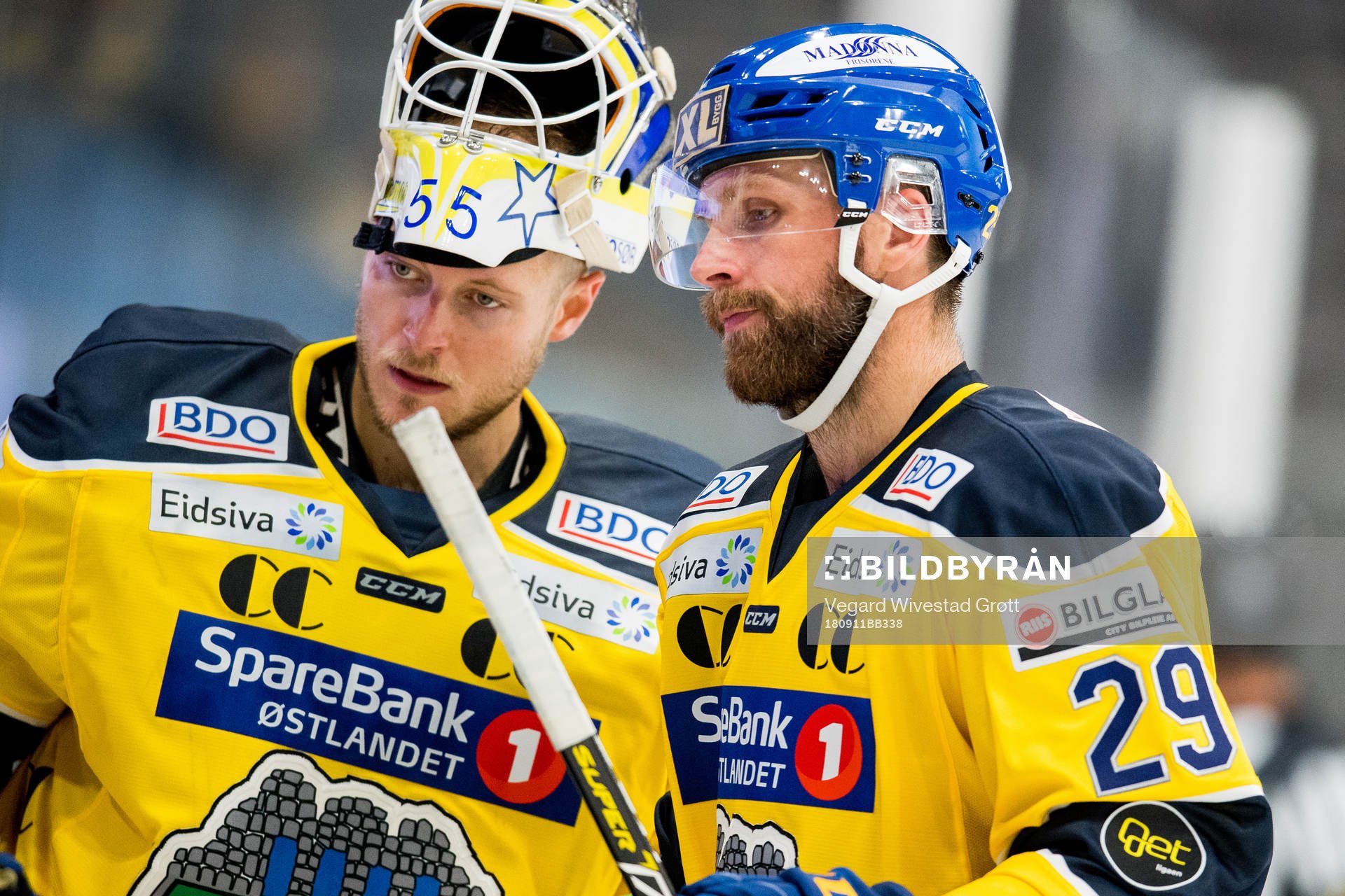 Goaltender Oskar Östlund and Robin Dahlstrøm of Storhamar