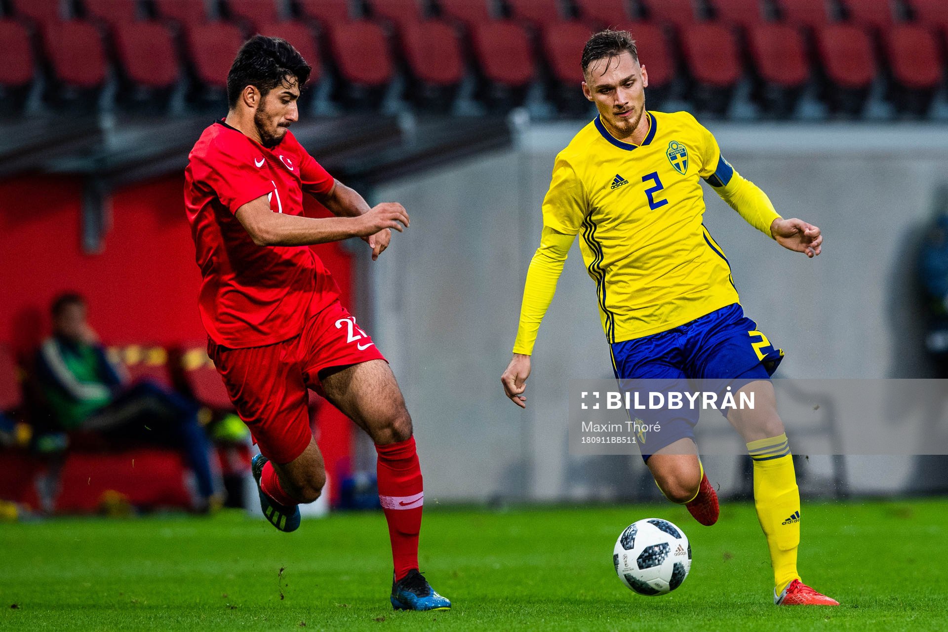 Turkiets Berkay Özcan och Sveriges Linus Wahlqvist