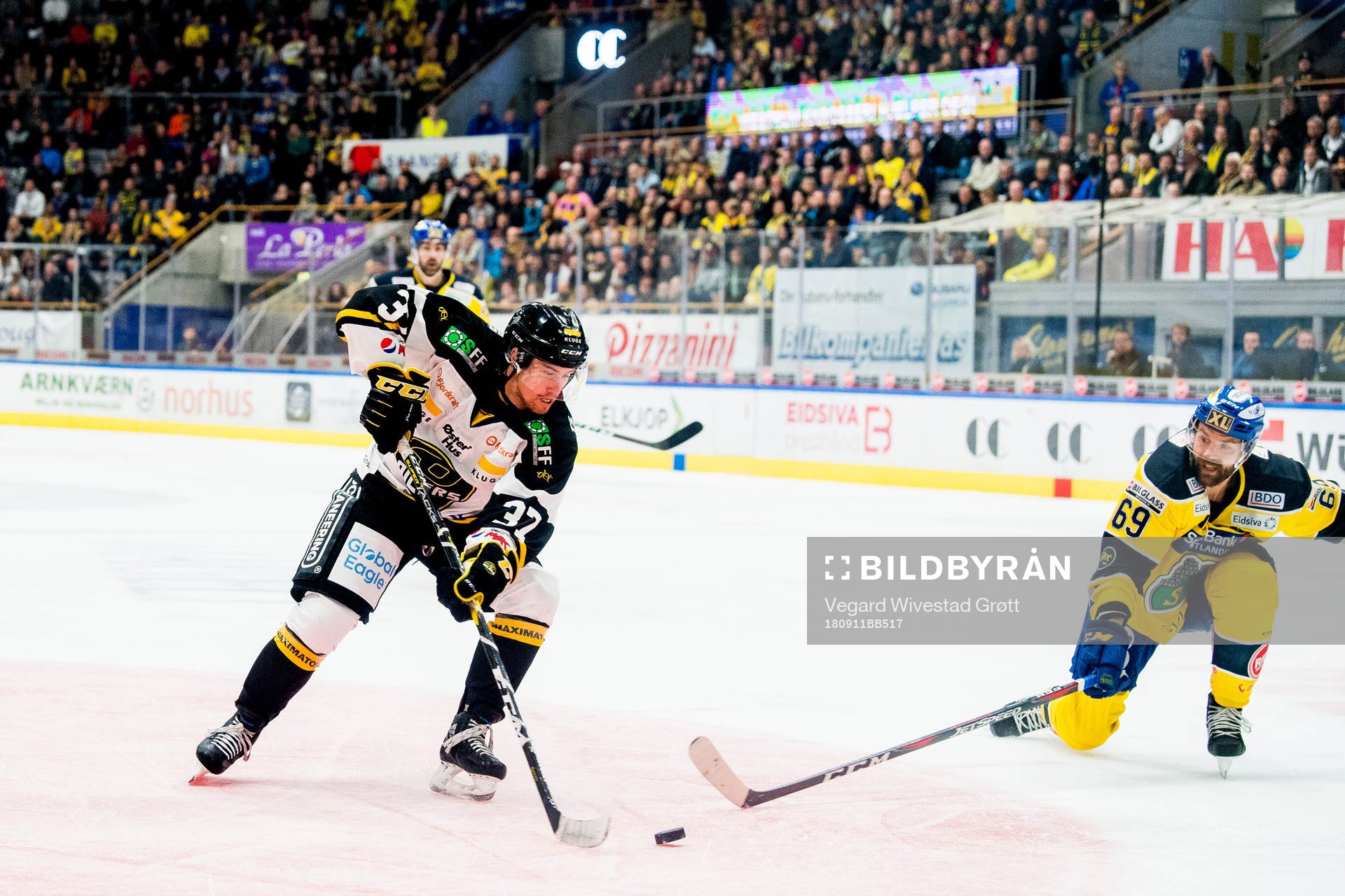 Stephan Joseph Vigier of Stavanger Oilers and Jimmy