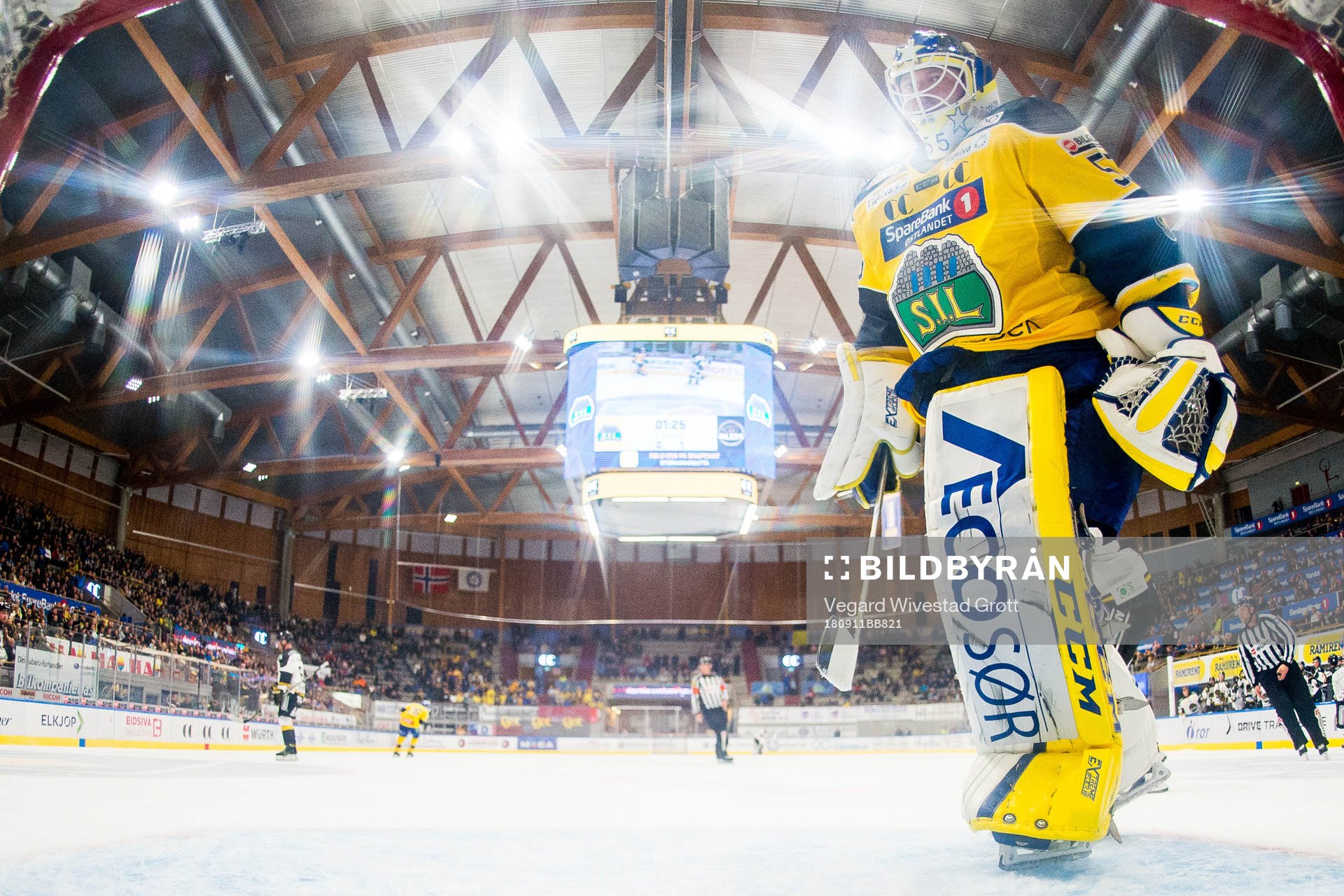 Goaltender Oskar Östlund of Storhamar