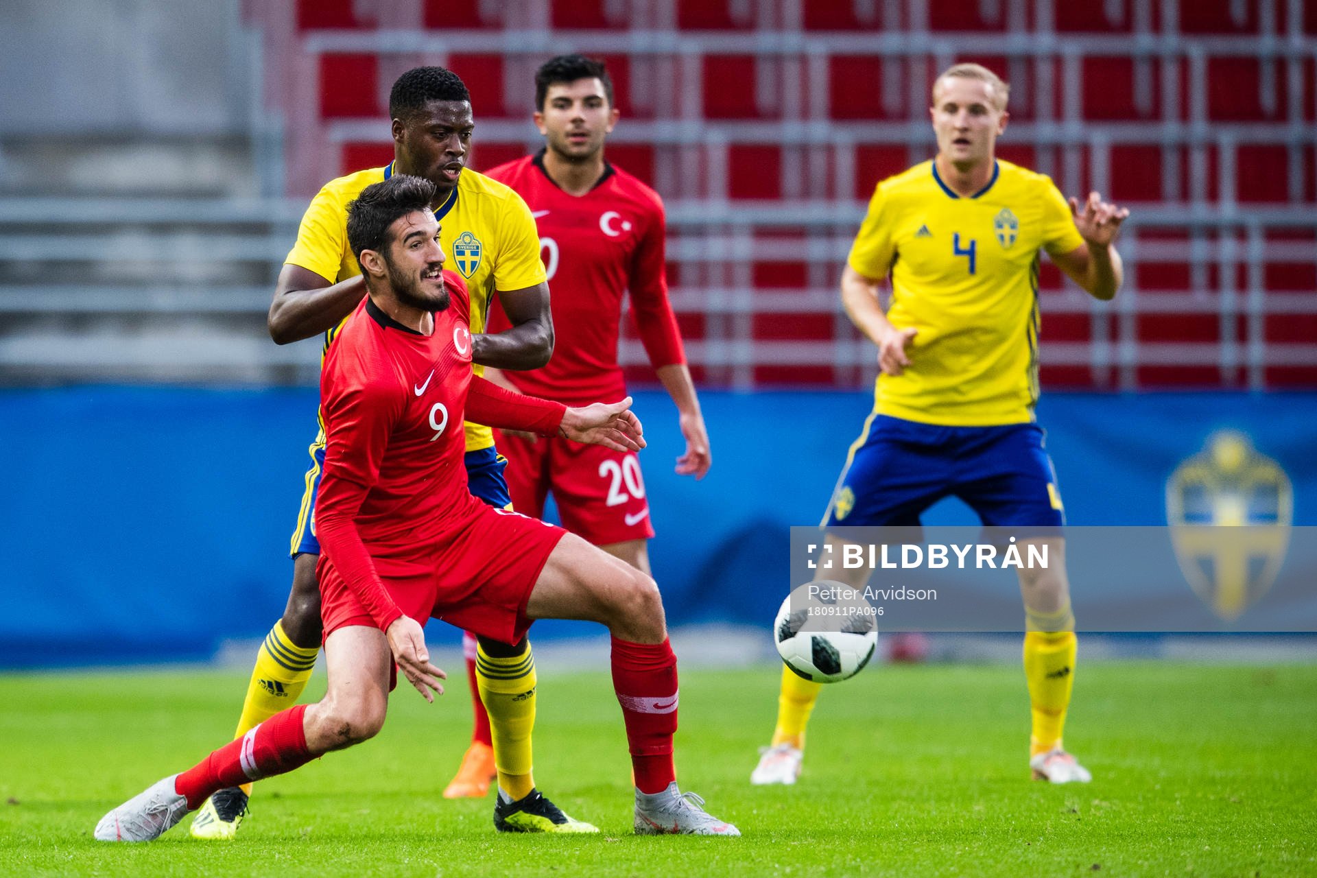 Sveriges Isak Ssewankambo och Turkiets Kubilay Kanatsizkus