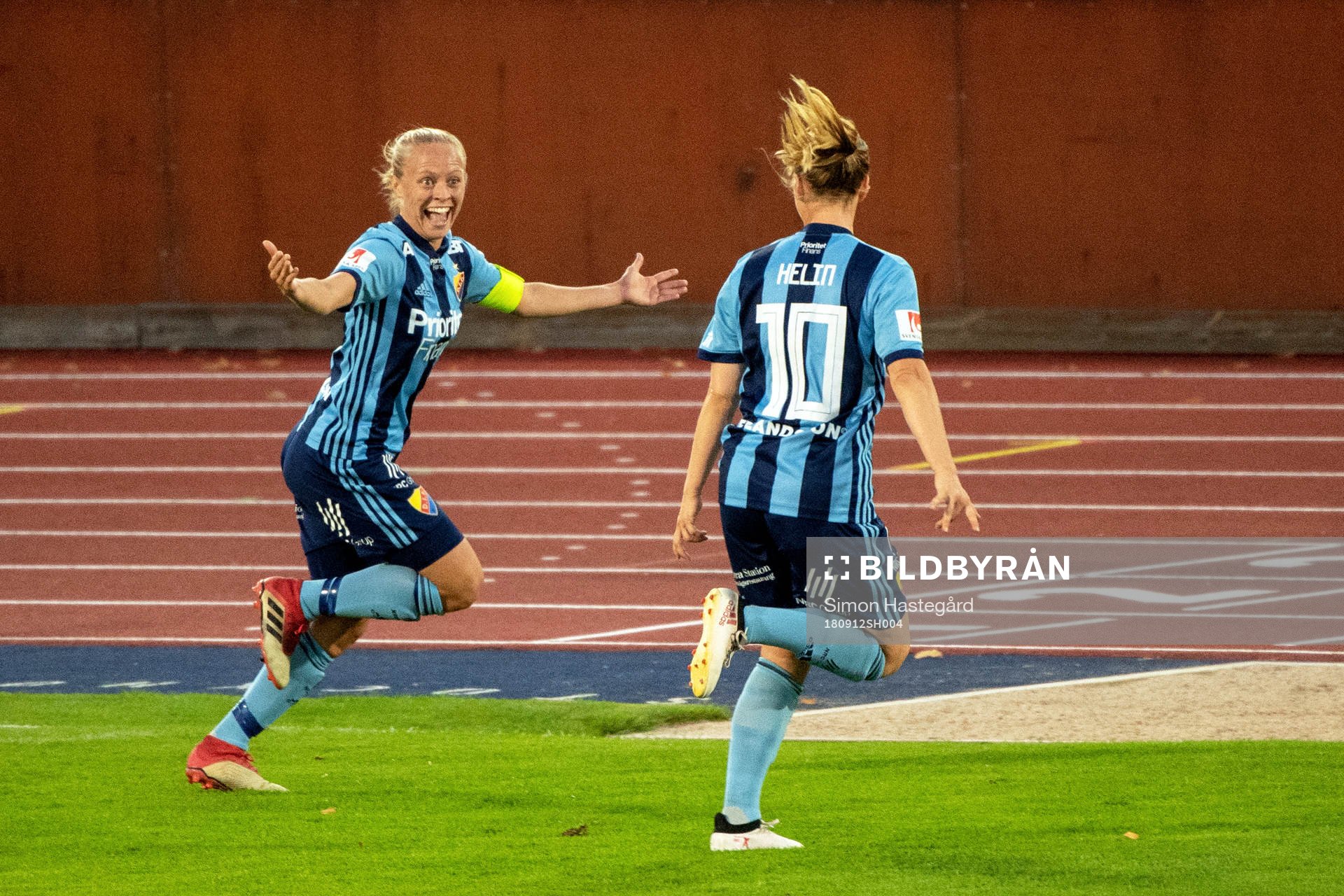 Djurgårdens Mia Jalkerud jublar