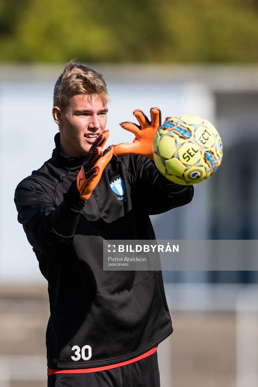 Målvakt Mathias Nilsson