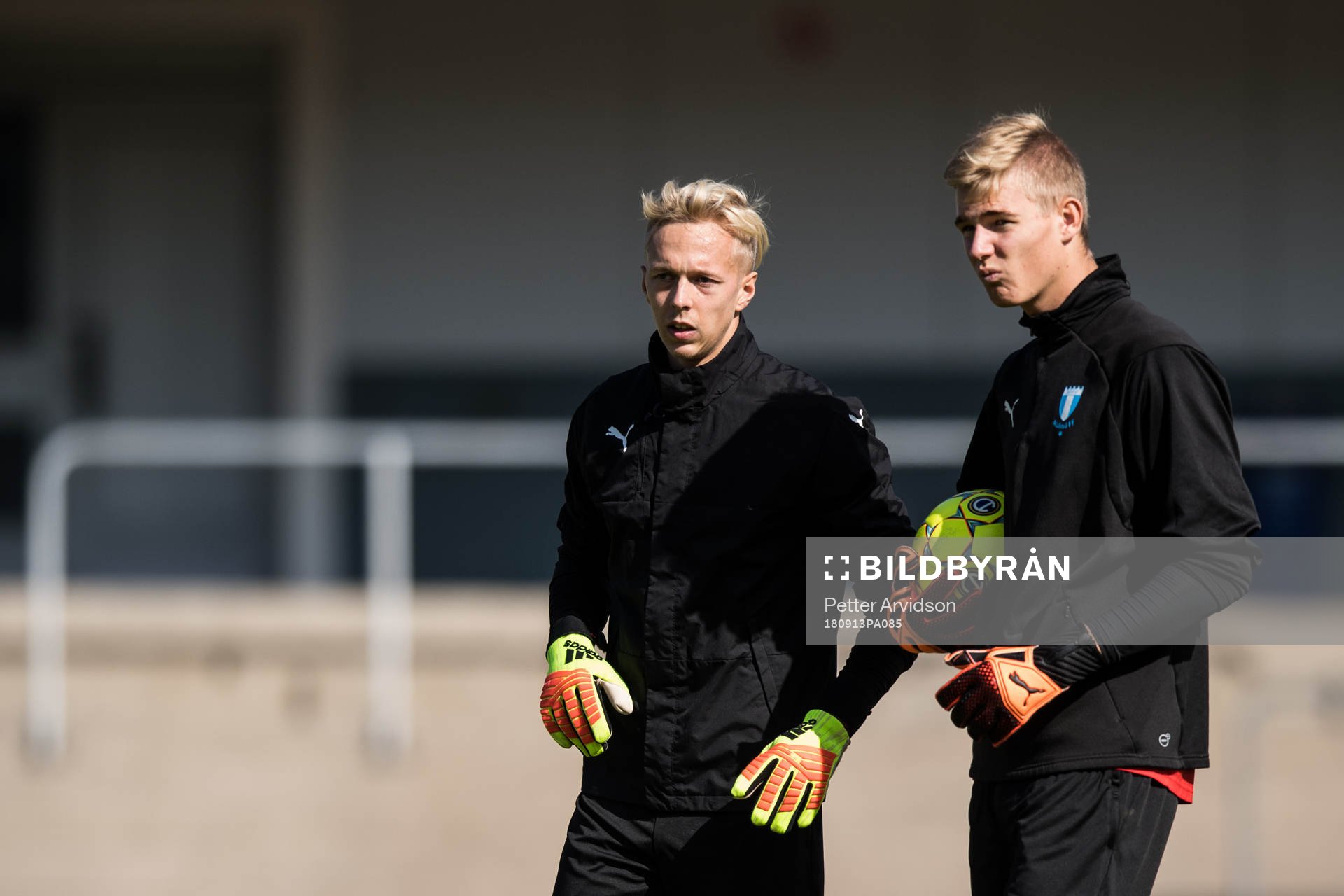 Målvakt Walter Viitala och målvakt Mathias Nilsson