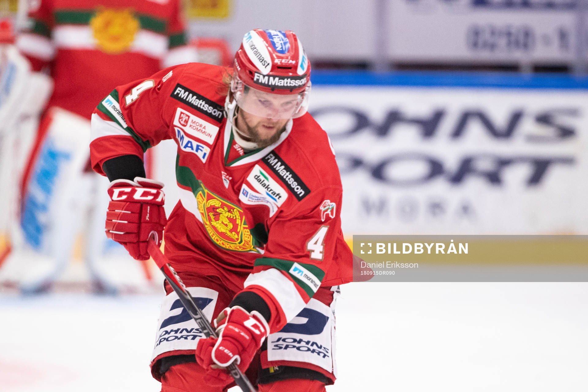 Moras Viktor Amnér  i ishockeymatchen i SHL mellan Mora