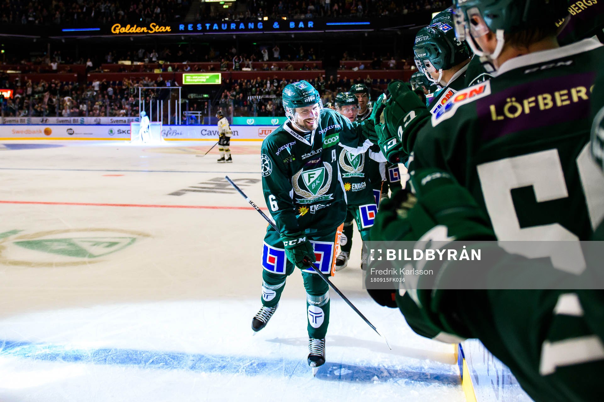 Färjestads Mikael Wikstrand jublar
