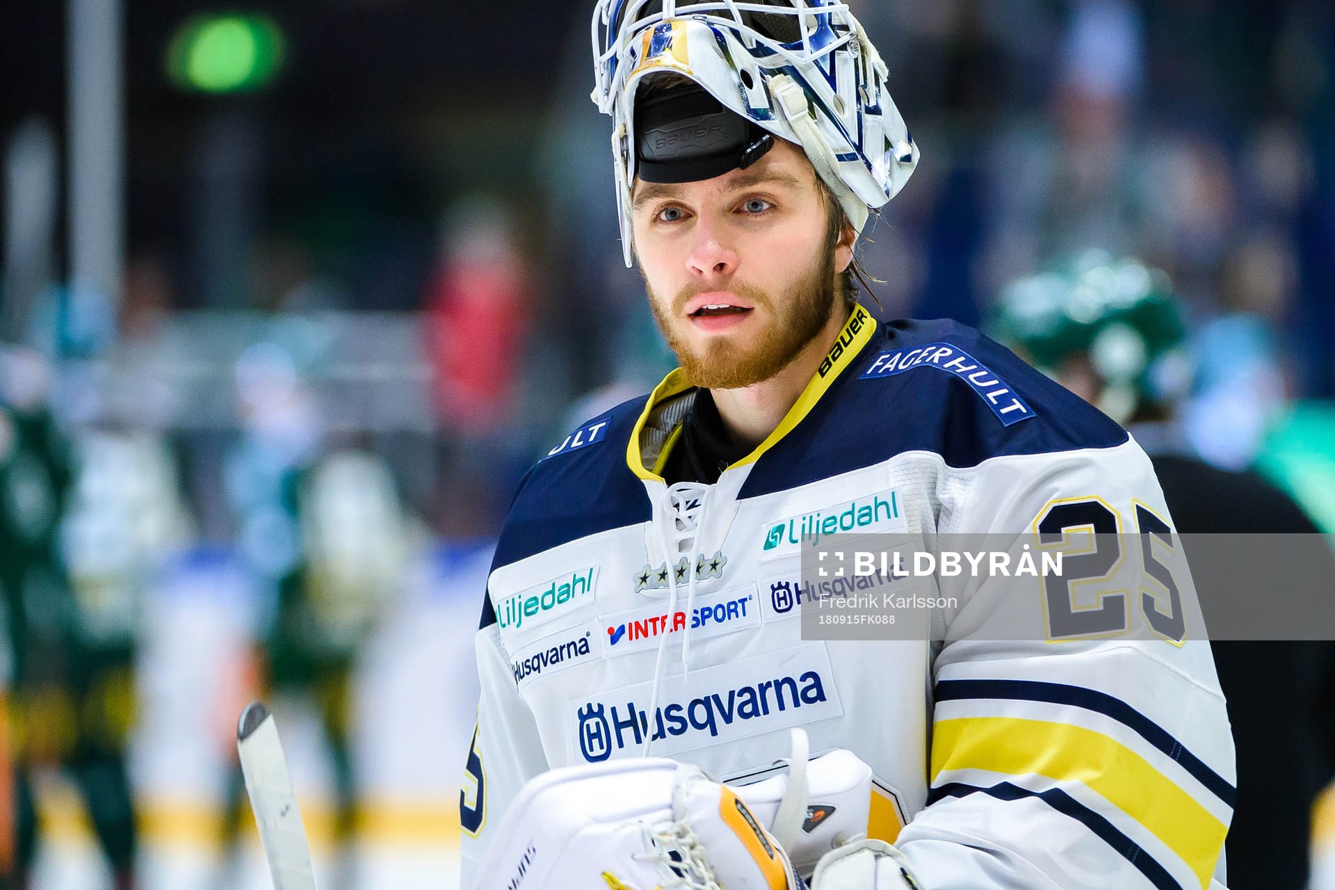 s målvakt Felix Sandström