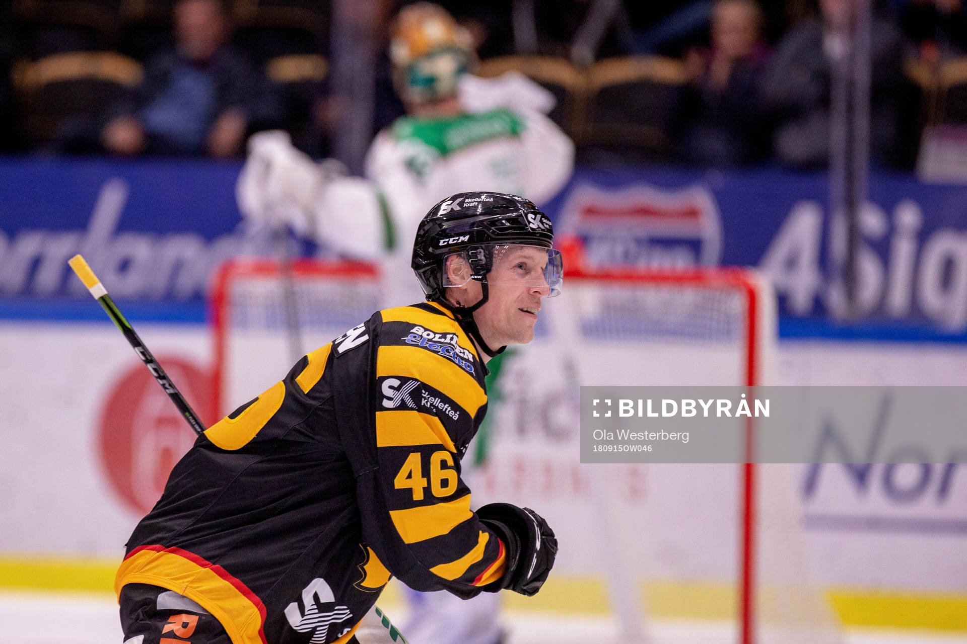 Skellefteås Mathis Olimb jublar