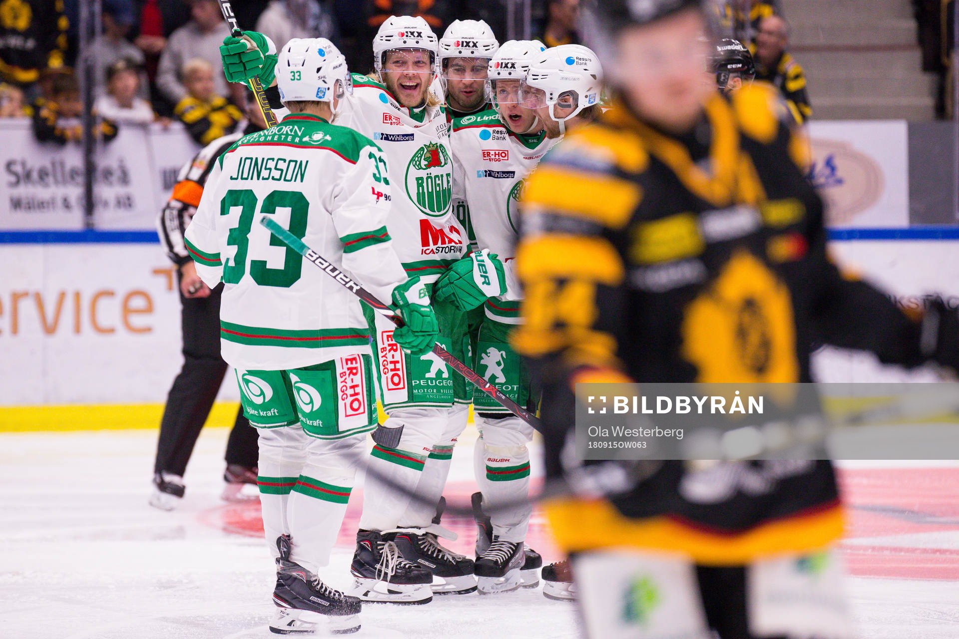 Rögles Christopher Bengtsson jublar