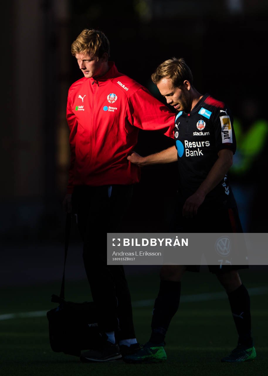 Helsingborgs Anders Degn Randrup tvingar lämna planen med