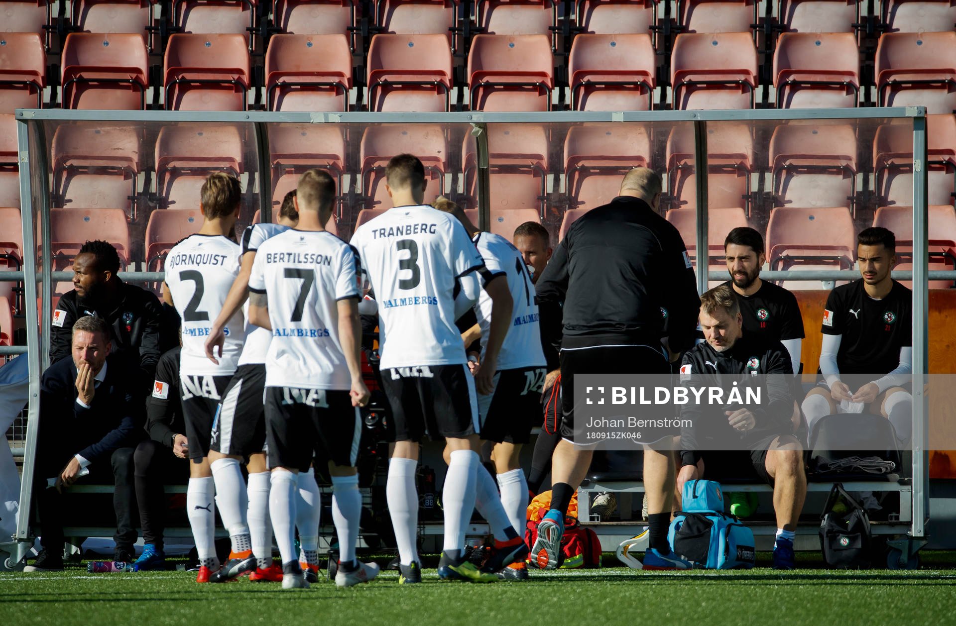 Örebros Nahir Besara fick börja matchen på bänken