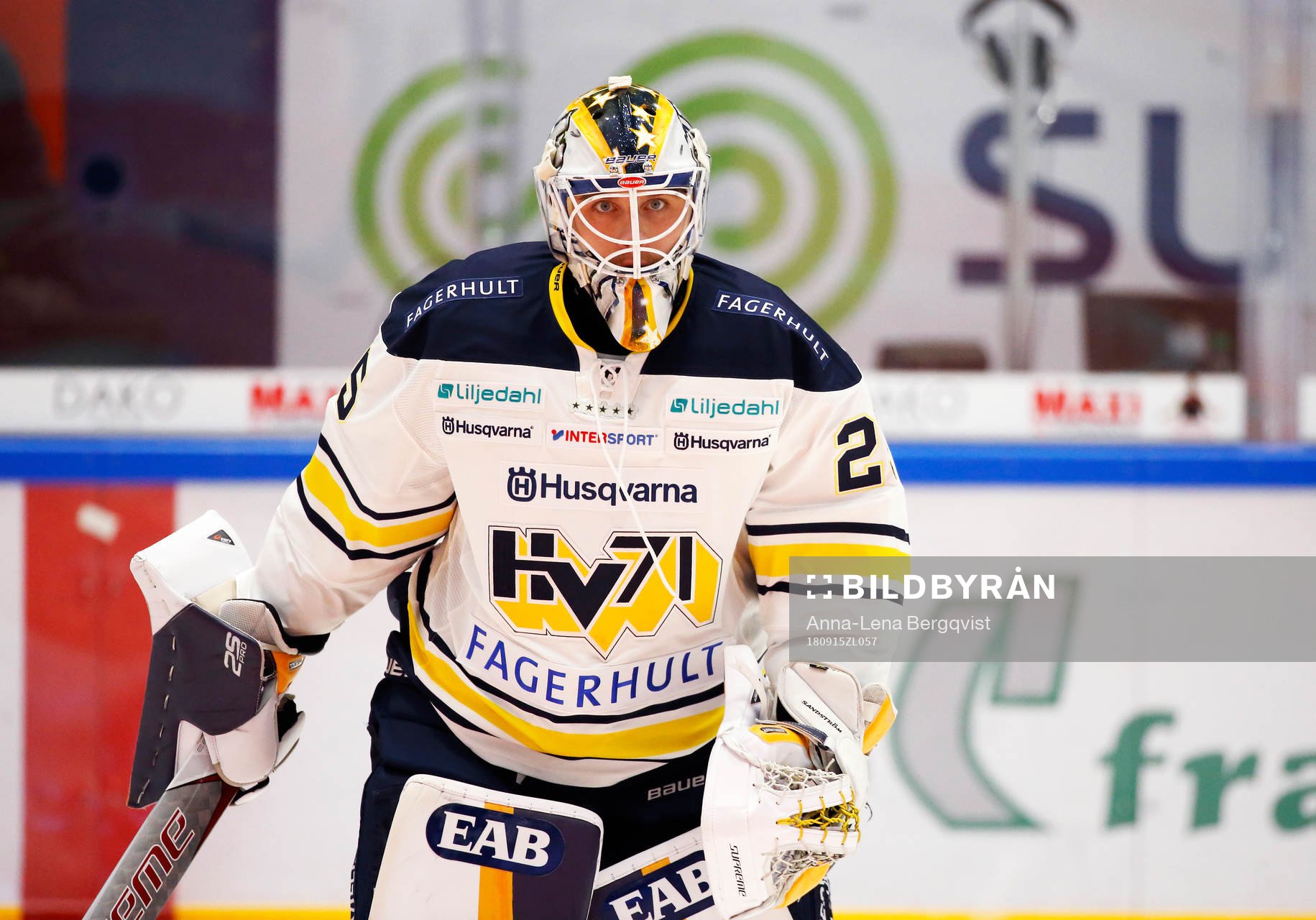 s målvakt Felix Sandström