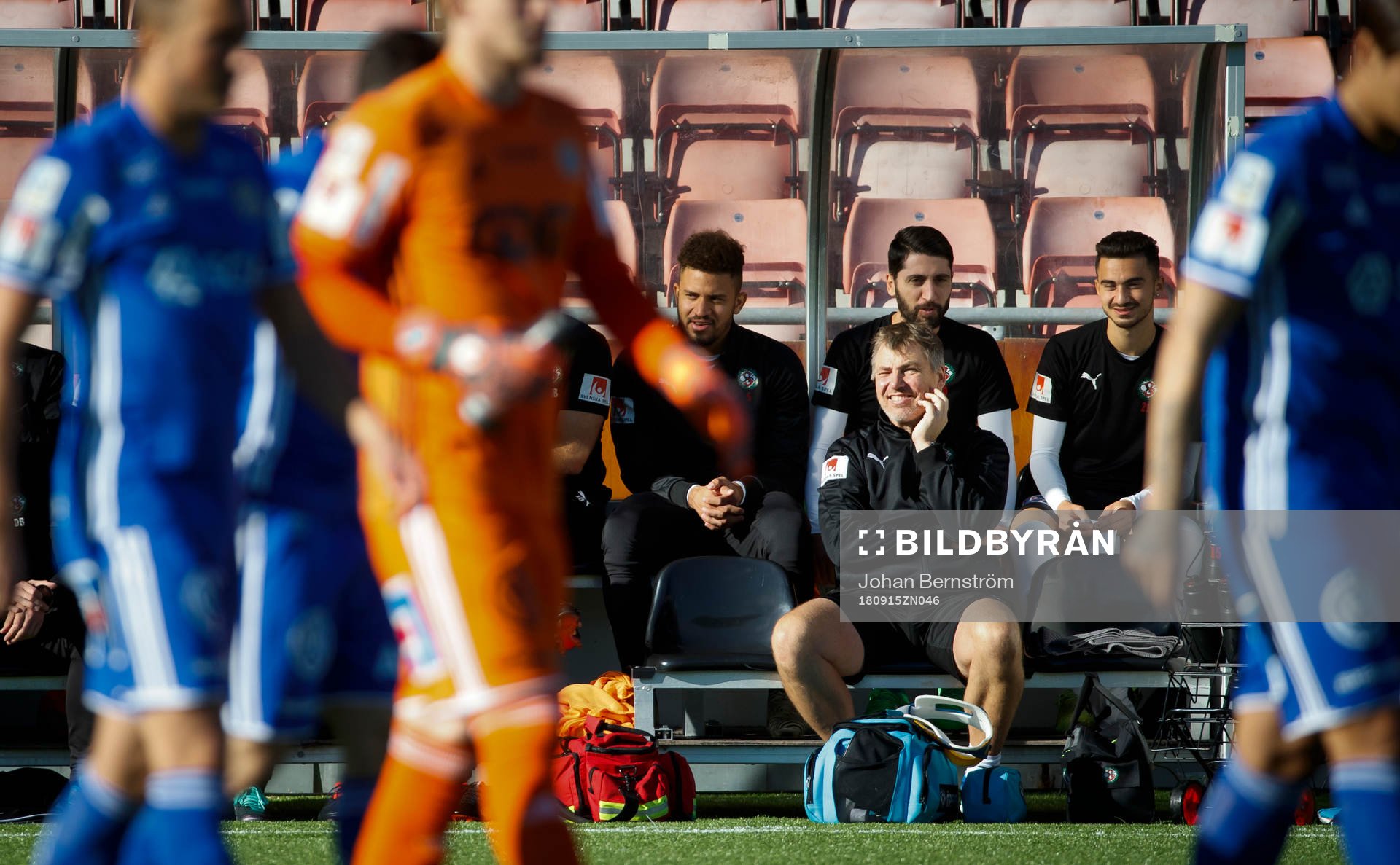 Örebros Nahir Besara fick börja matchen på bänken