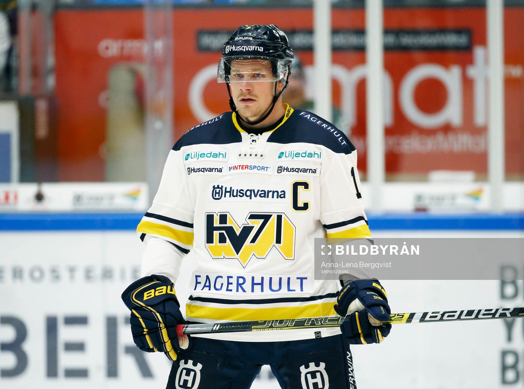 s Simon Önerud