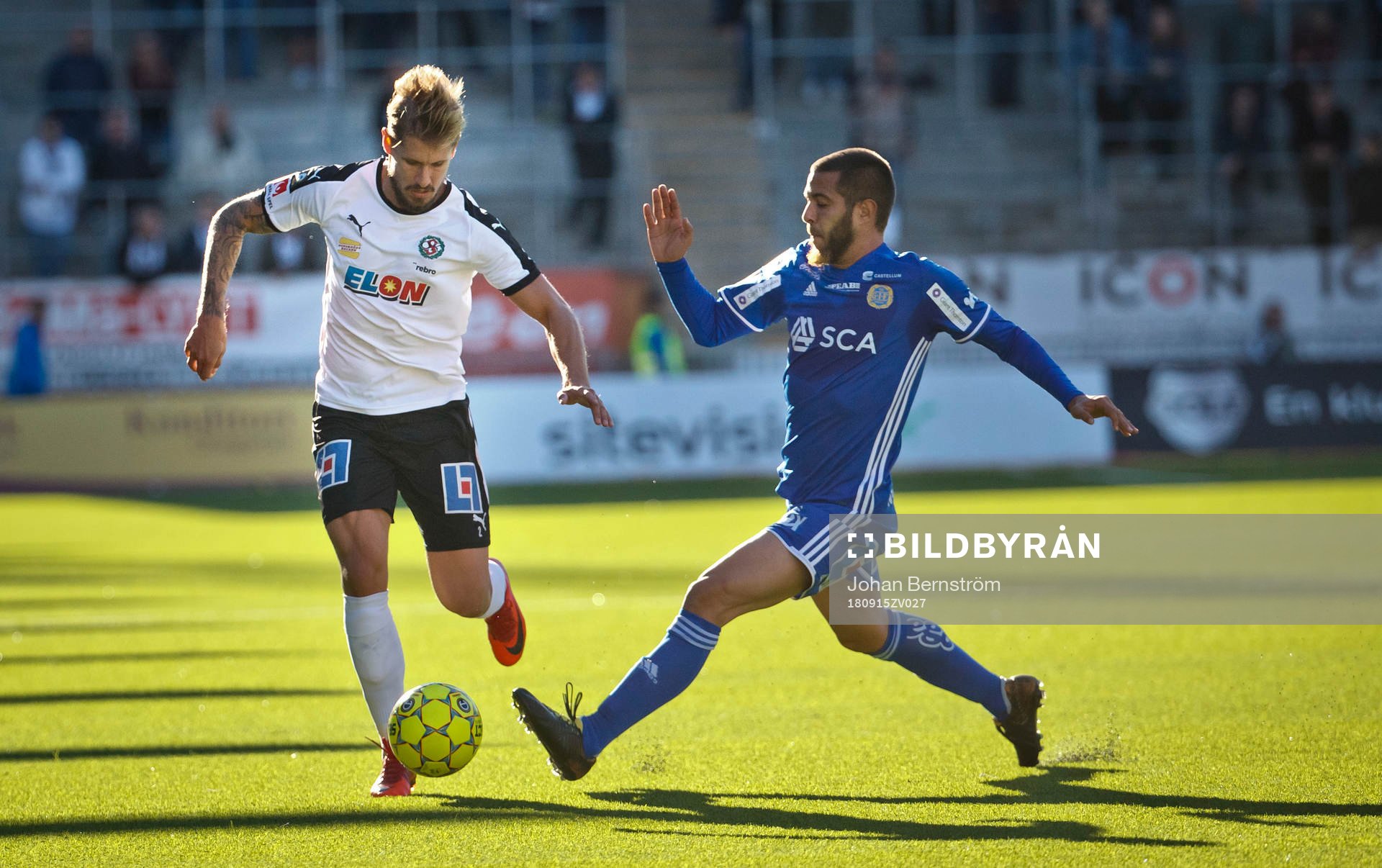 Örebros Daniel Björnkvist och Sundsvalls Juan Jose