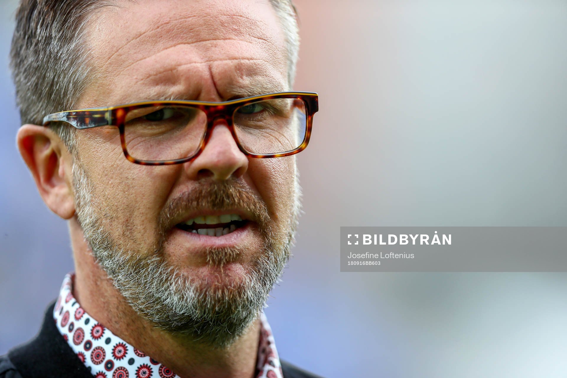s tränare Rikard Norling deppar