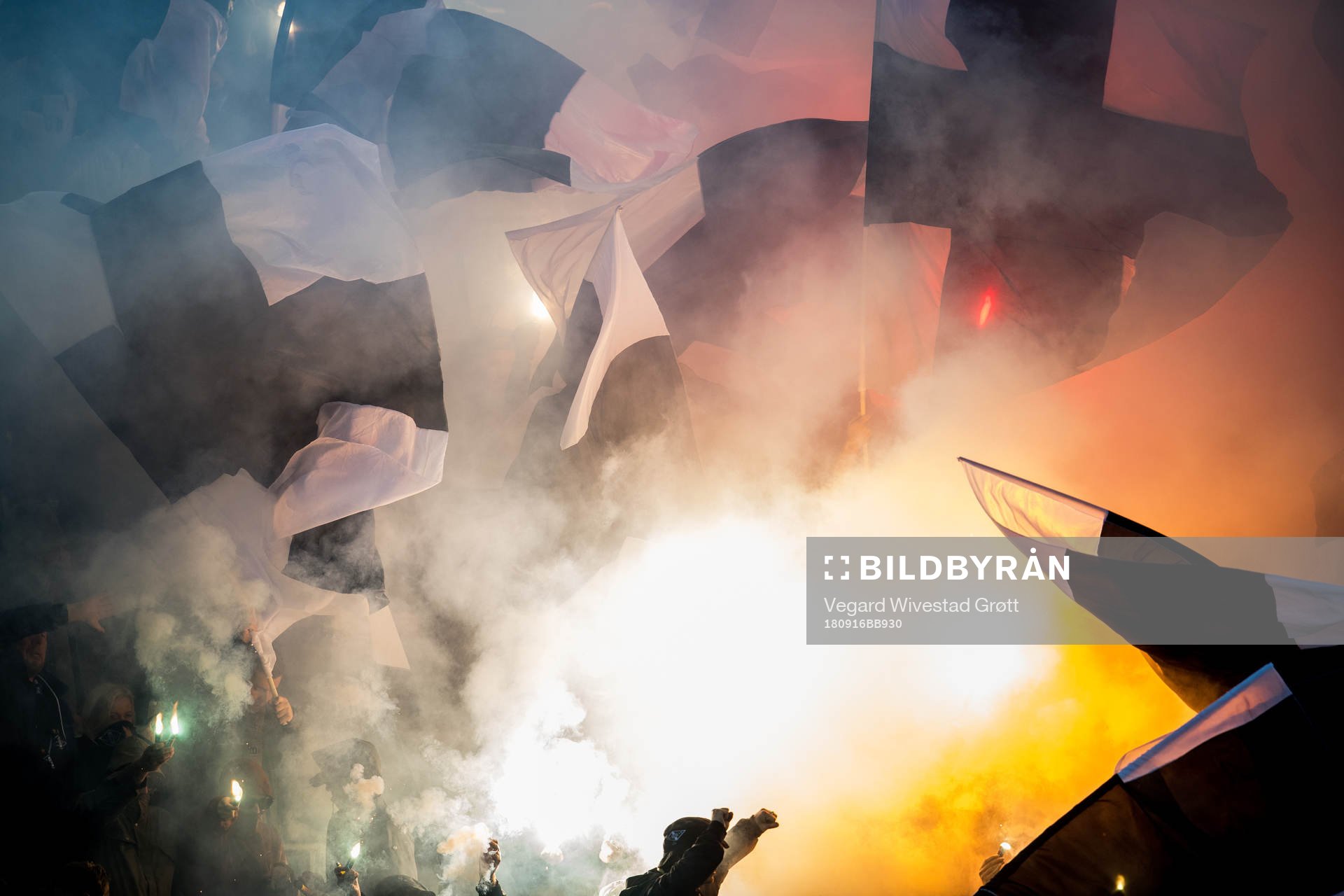 Supporters of RBK with pyro effects