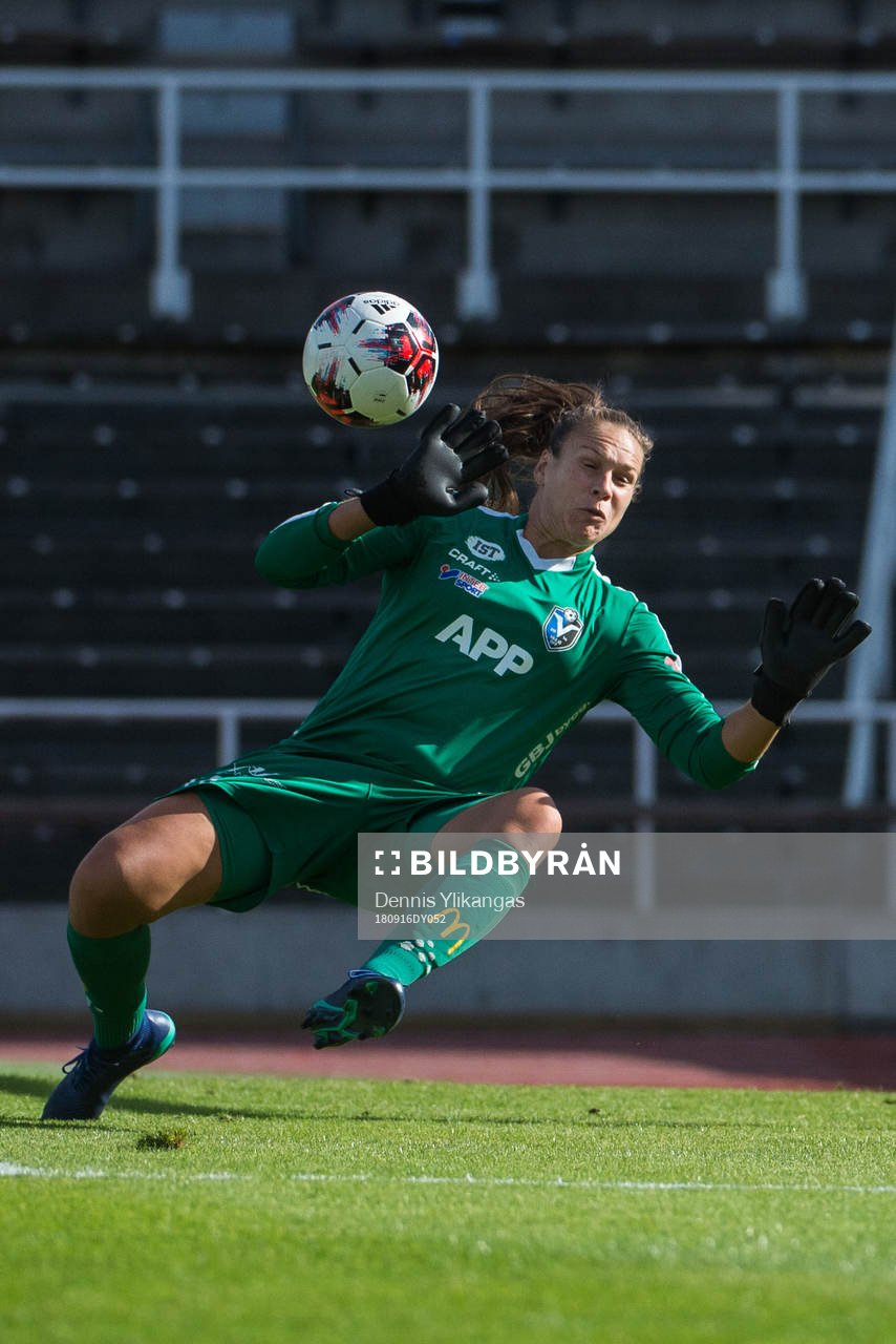 Växjös målvakt Katlynn Fraine
