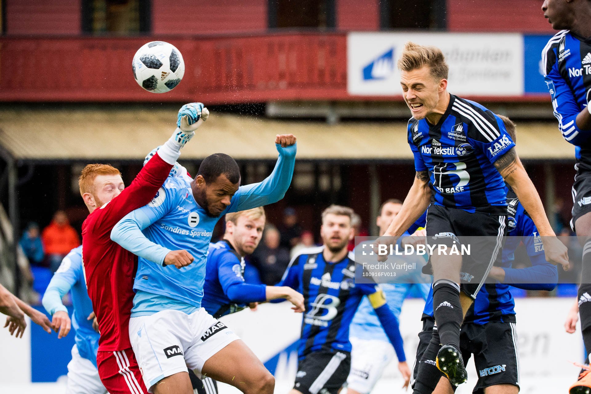 Sandnes Ulf scores the first goal (own goal)