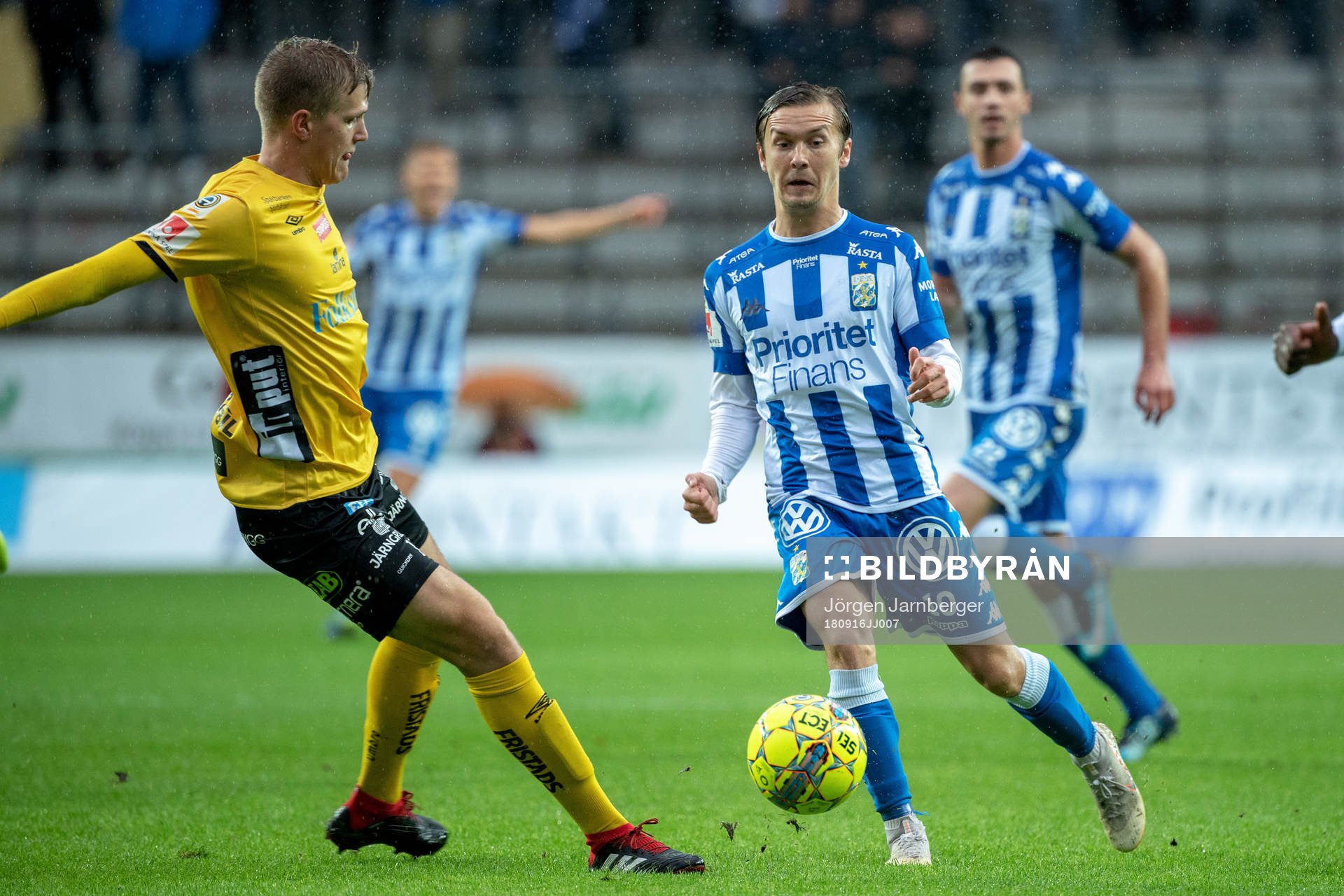 IFK Göteborgs Patrik Karlsson Lagemyr och Elfsborgs Joakim