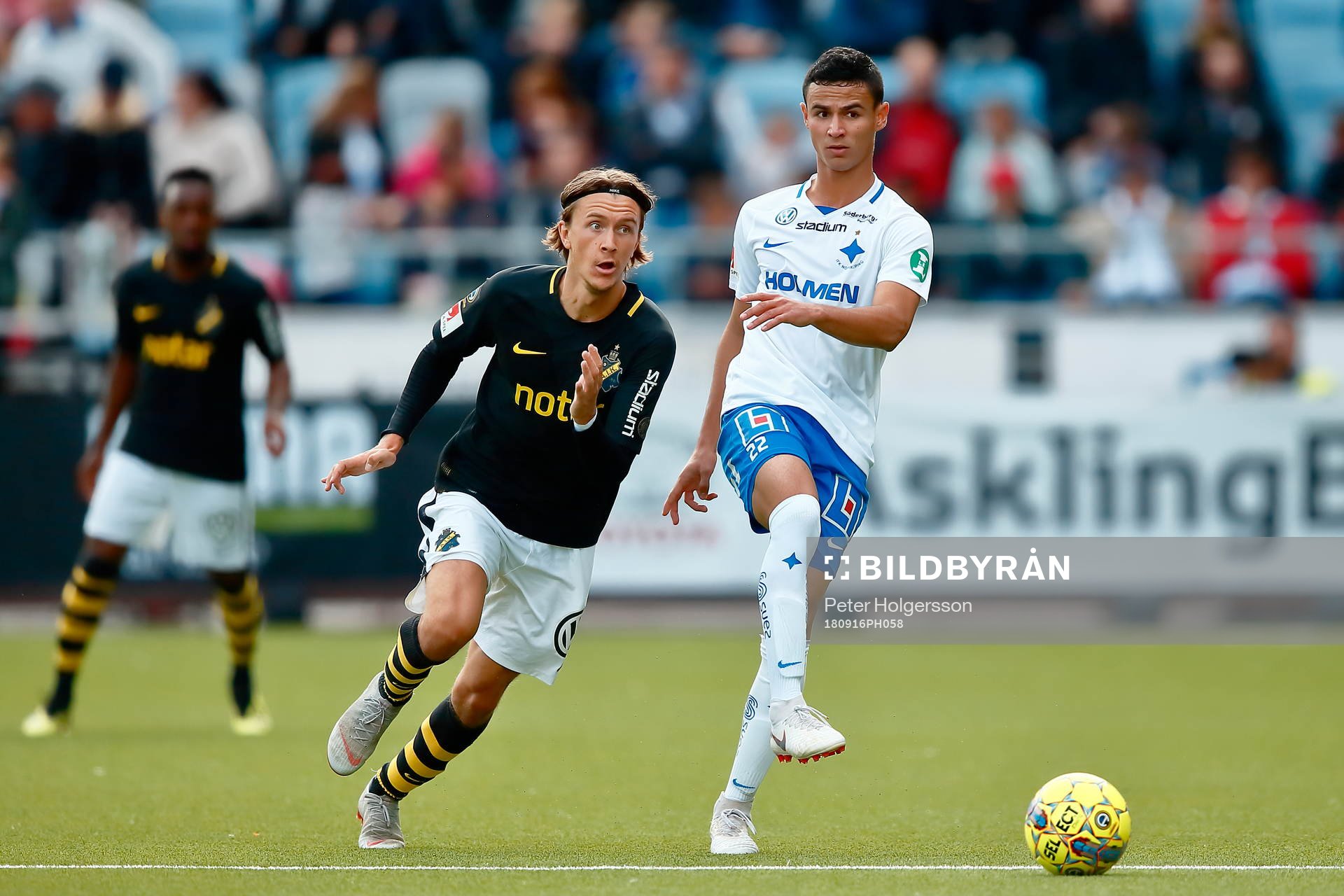 s Kristoffer Olsson och Norrköpings Ian Smith