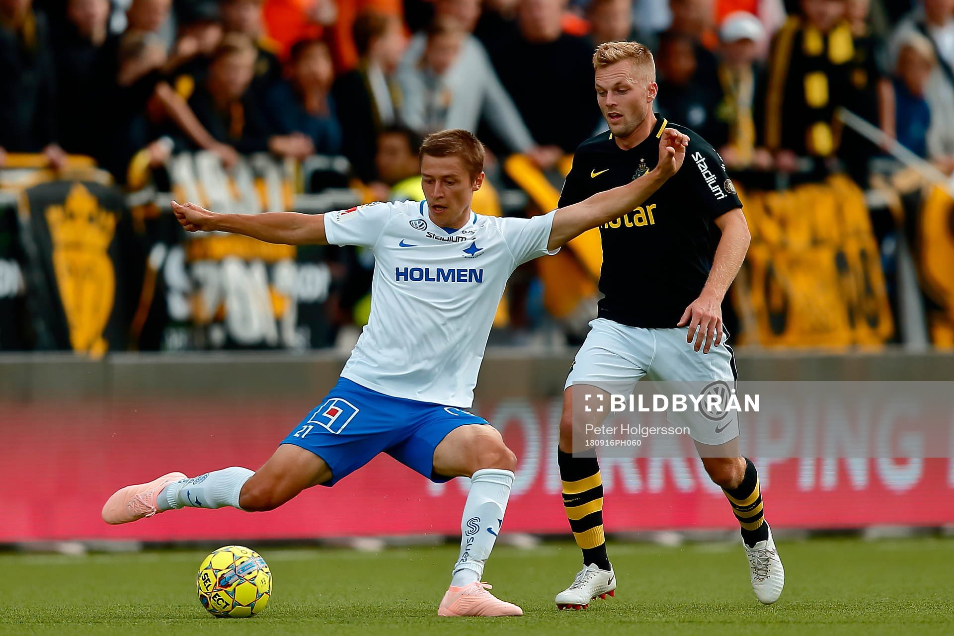 s Sebastian Larsson