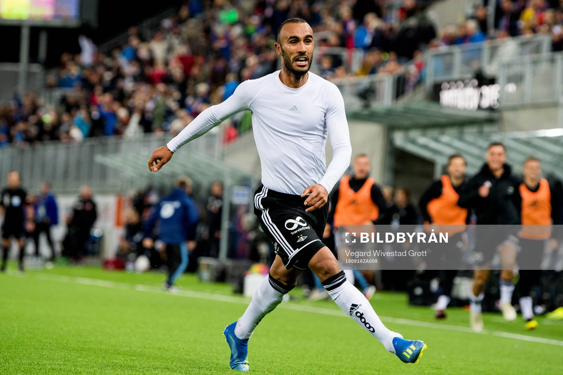 Issam Jebali of Rosenborg celebrates