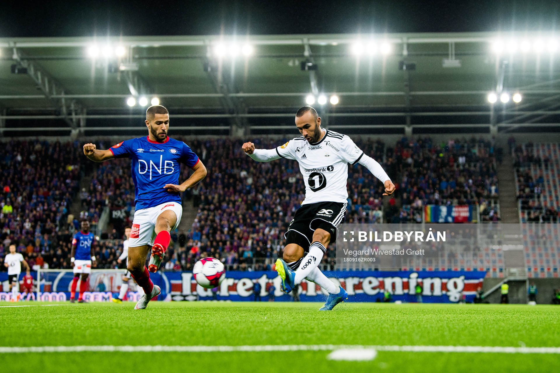 Amin Nouri of Vålerenga and Issam Jebali of Rosenborg