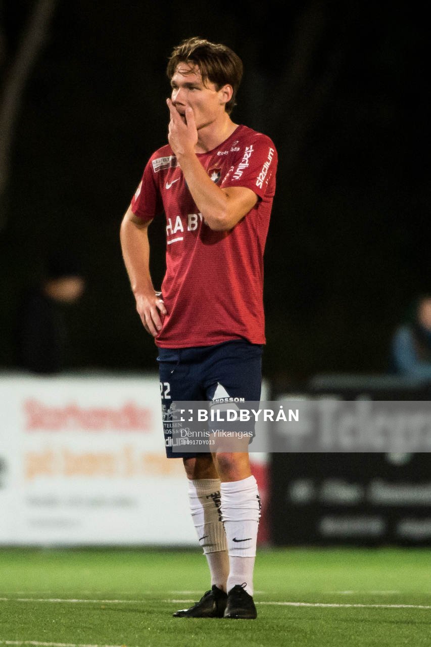 Örgrytes Filip Almström Tähti deppar