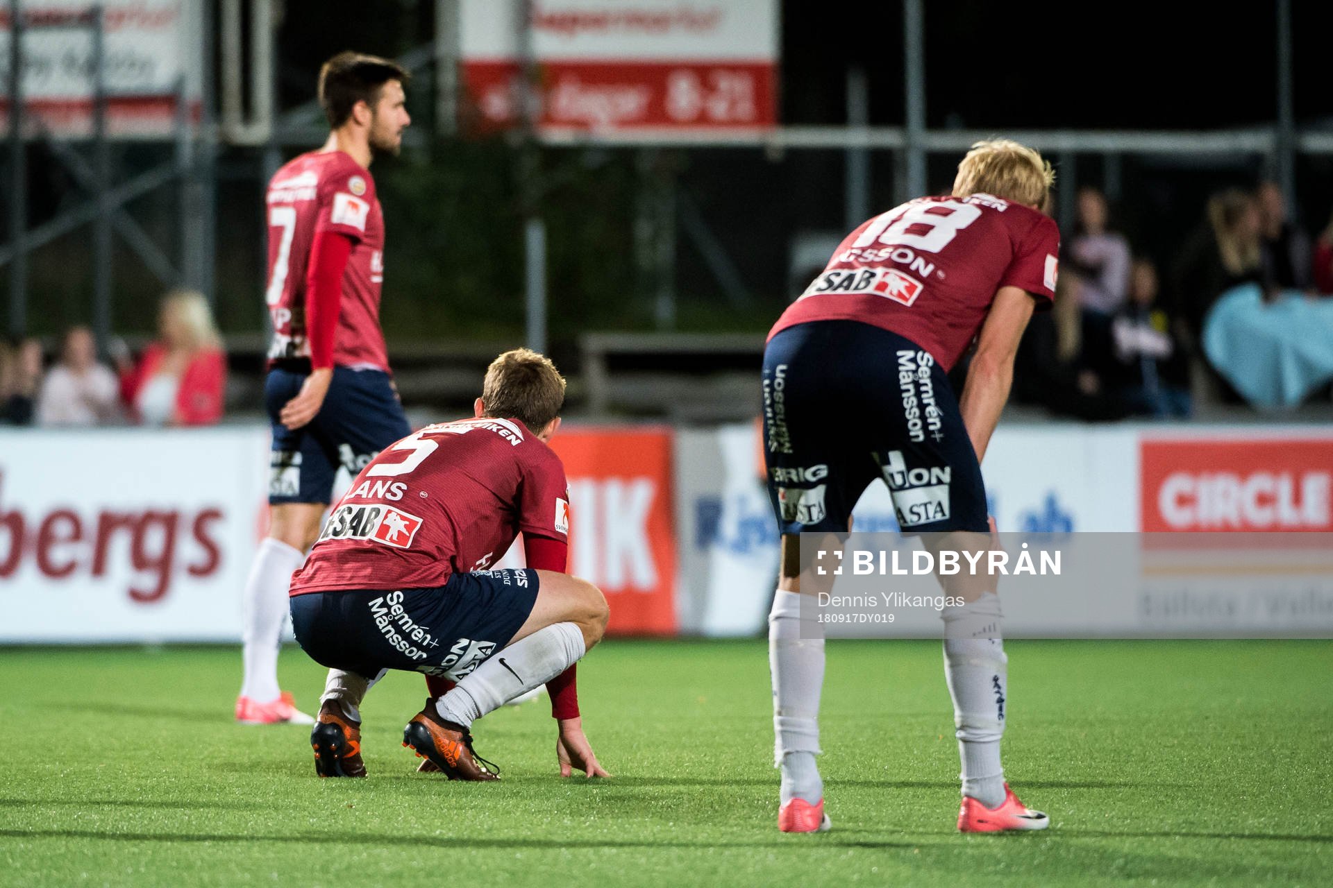 Örgrytes Anton Lans och Jacob Ericsson deppar