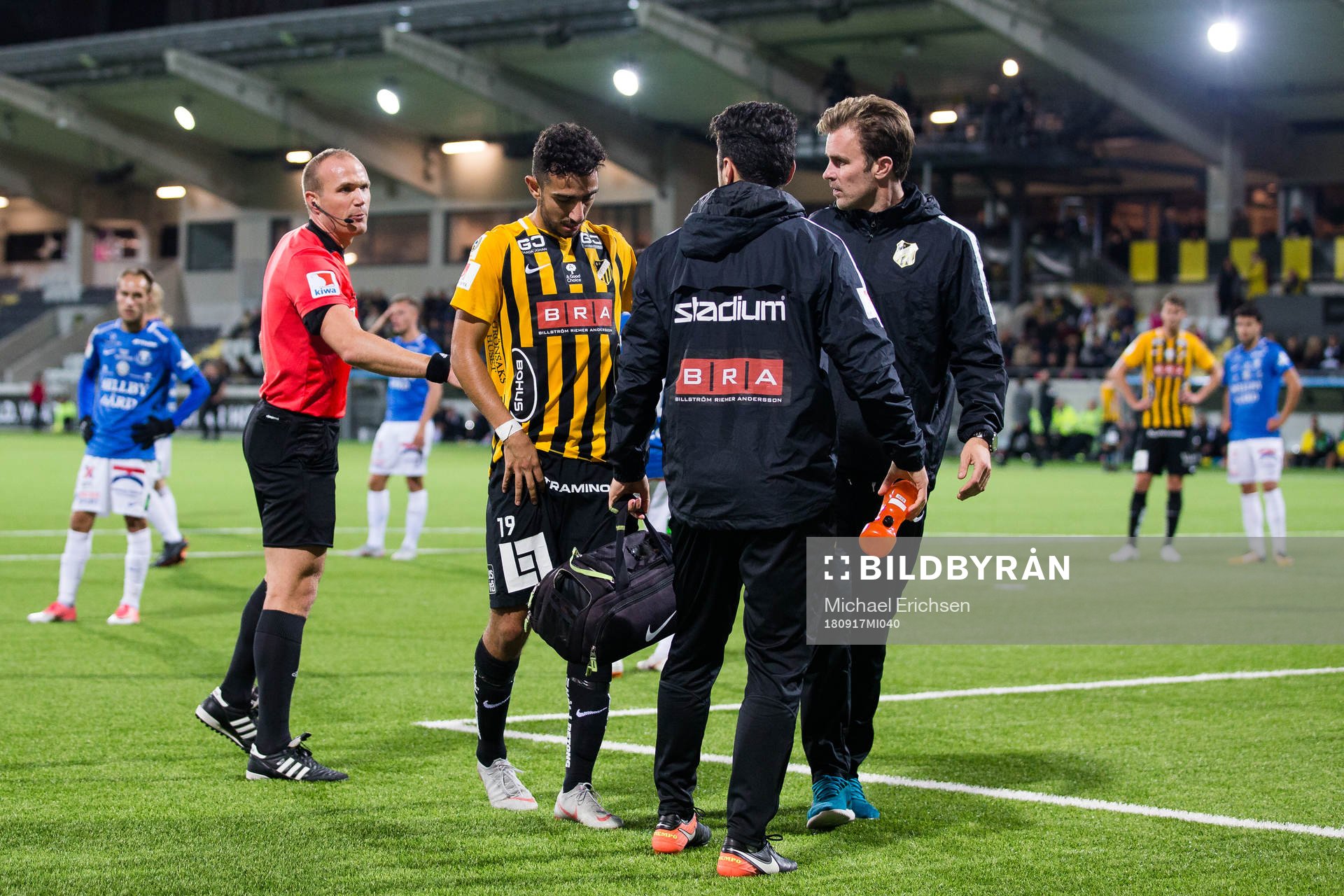 Häckens Daleho Irandust tvingas utgå skadad