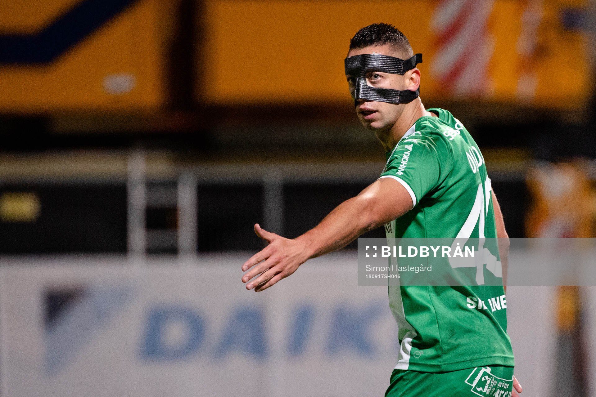 Hammarbys Nikola Djurdjic reagerar