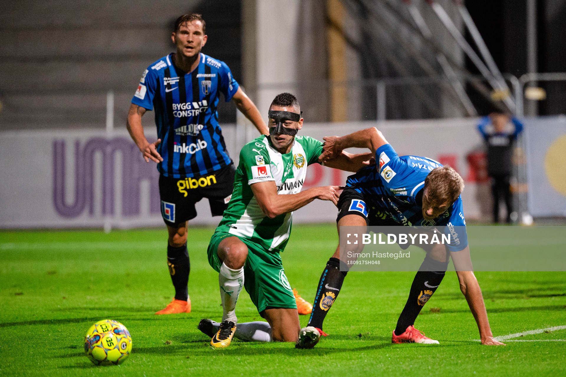 Hammarbys Nikola Djurdjic och Sirius Oscar Pehrsson