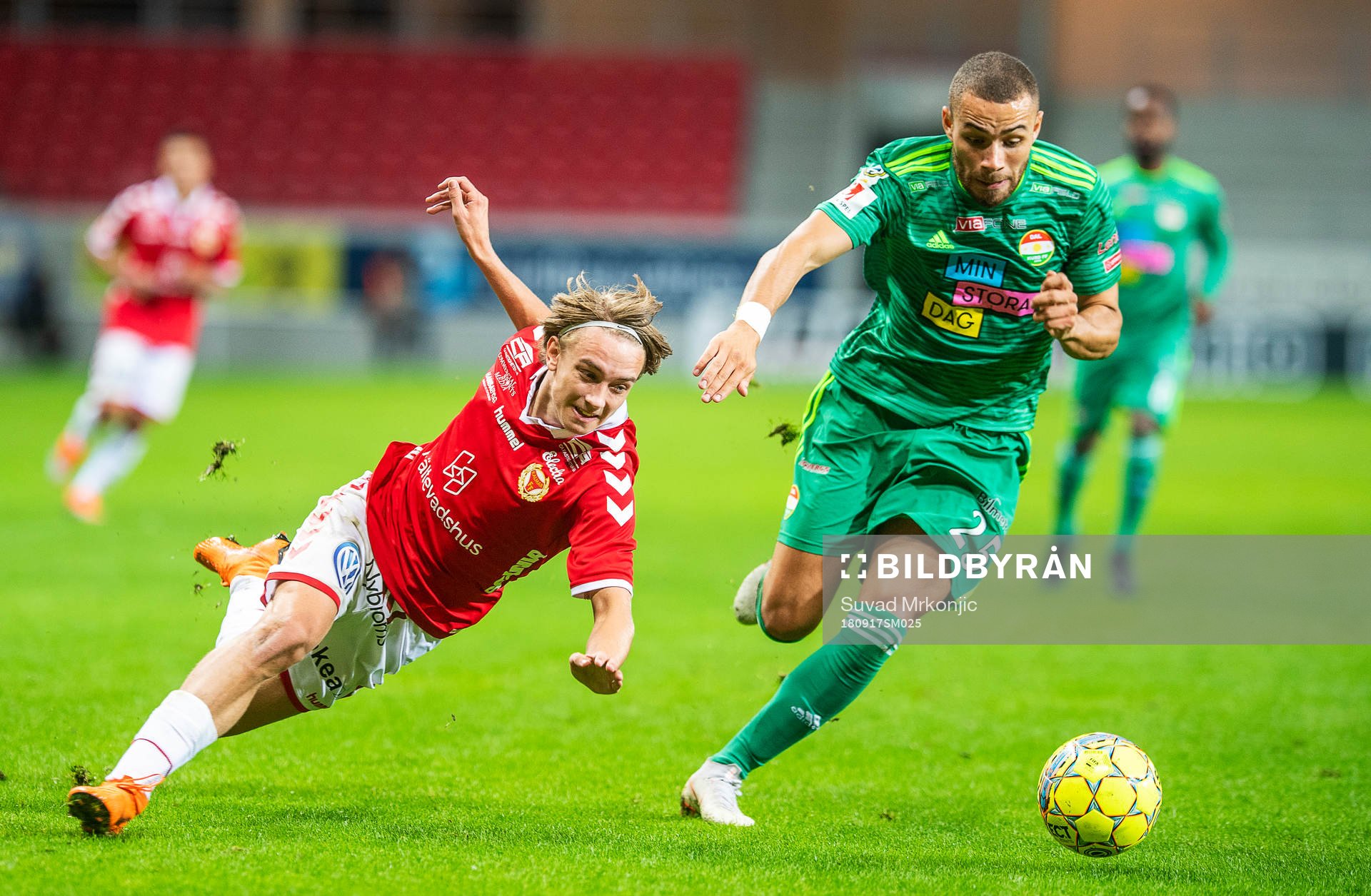 Kalmars Isak Magnusson och Dalkurds Malkolm Moenza