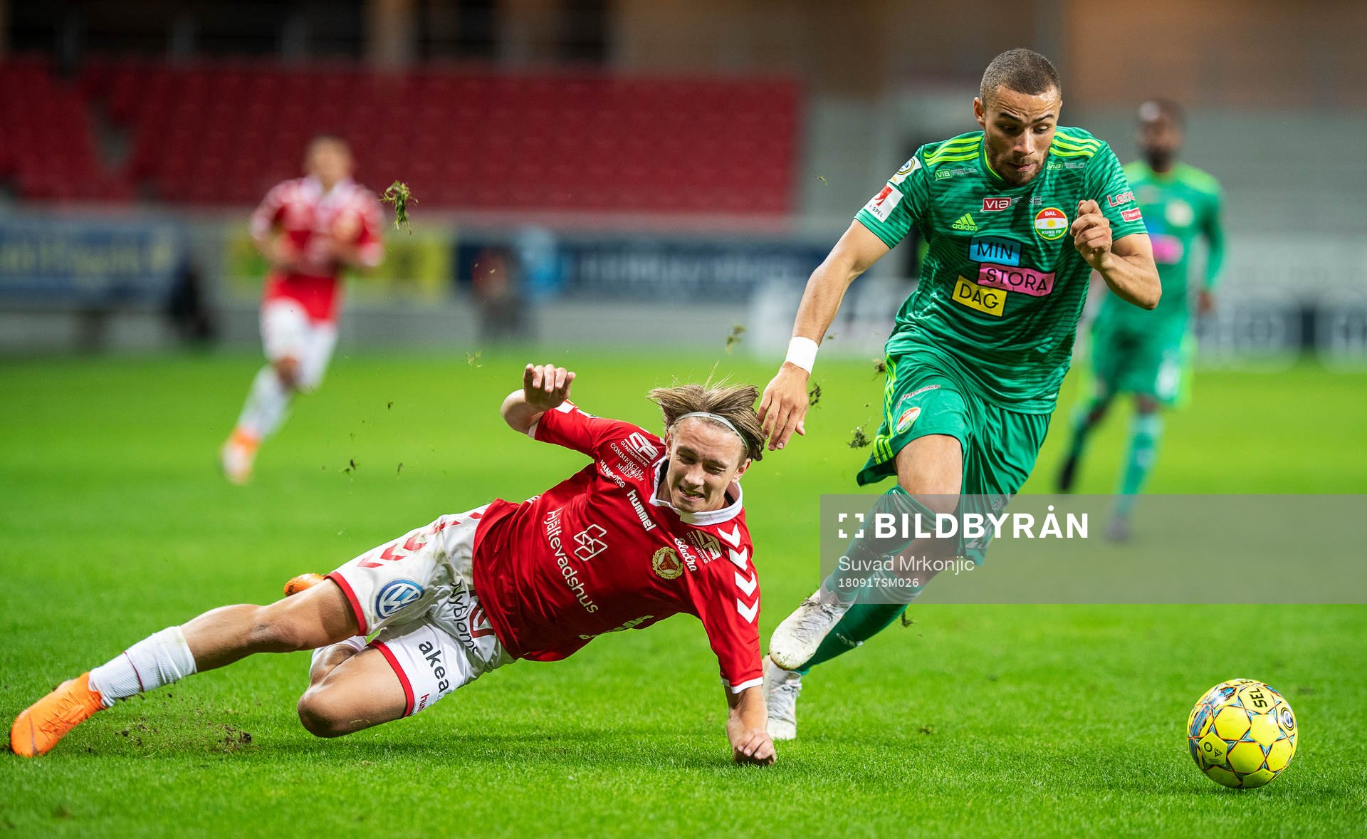 Kalmars Isak Magnusson och Dalkurds Malkolm Moenza