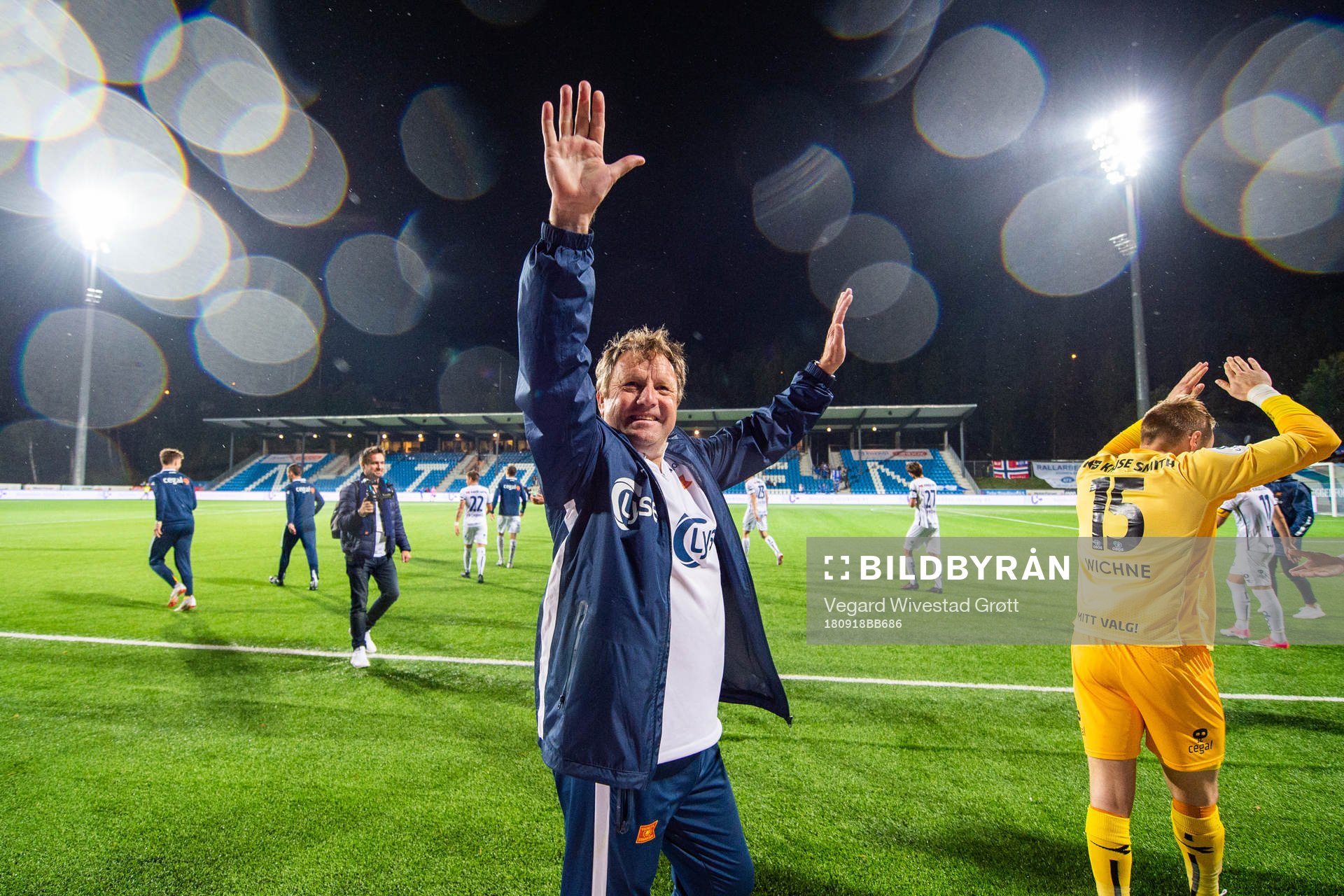 Bjarne Berntsen, head coach of Viking, celebrates