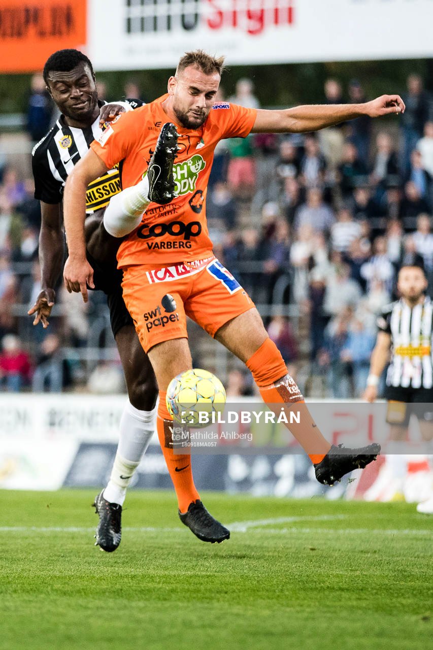 Landskronas Joe Sise och Varbergs Perparim Beqaj