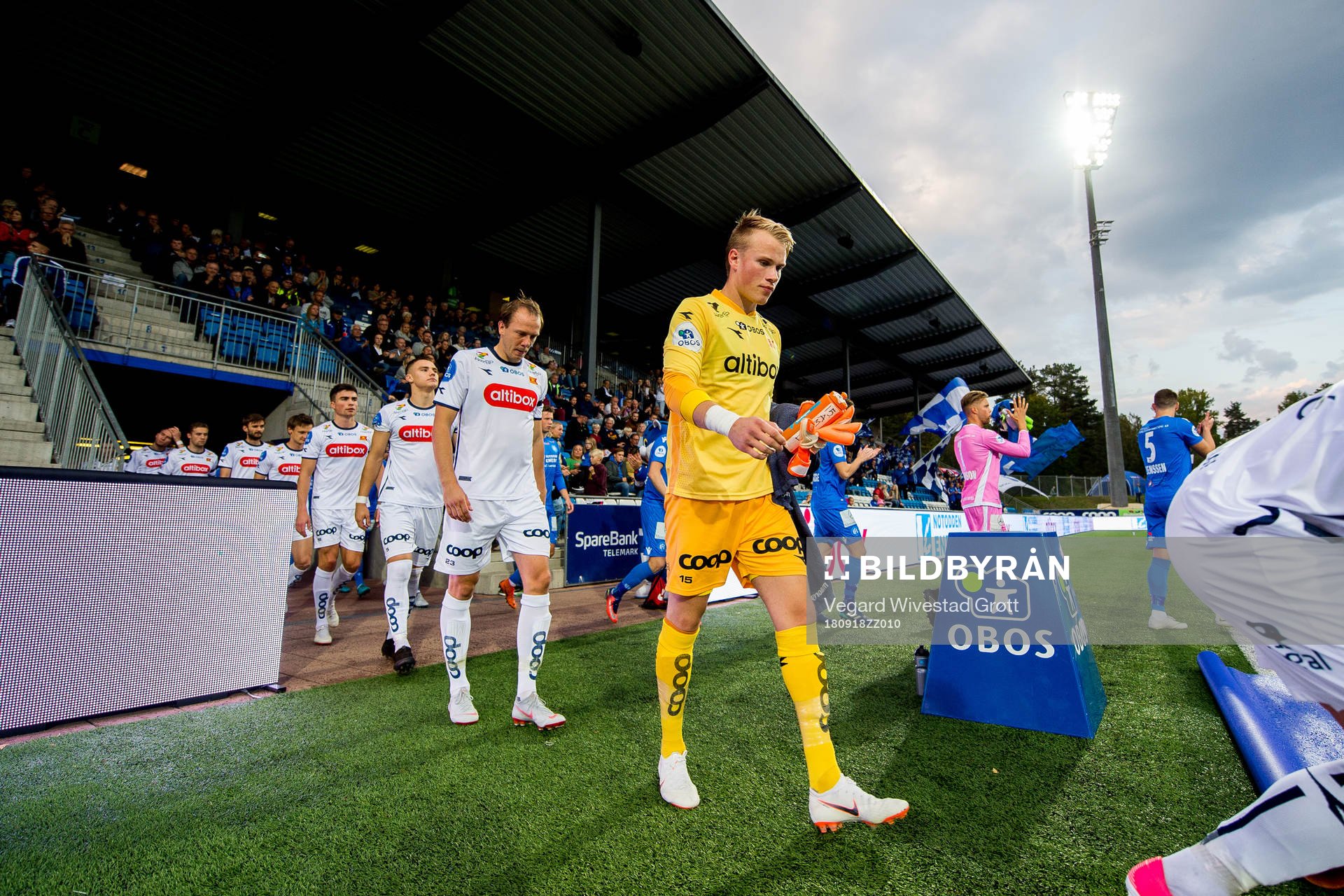 Goalkeeper Amund Wichne of Viking enters the pitch