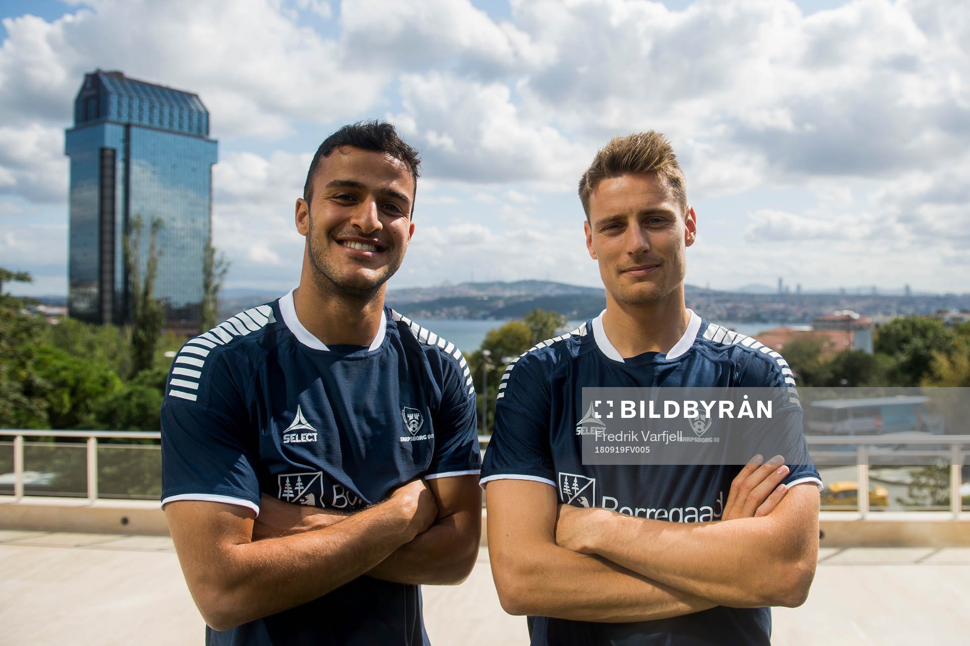 Harmet Singh and Kristoffer Zachariassen of Sarpsborg 08