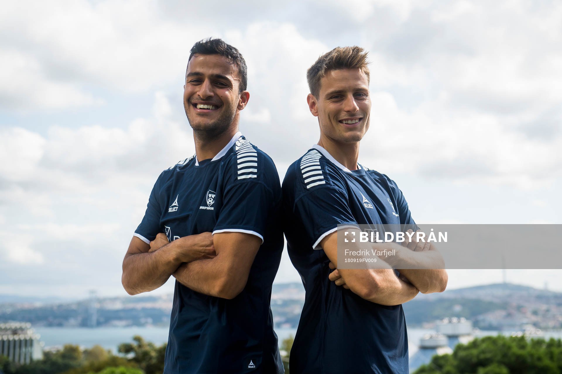 Harmet Singh and Kristoffer Zachariassen of Sarpsborg 08