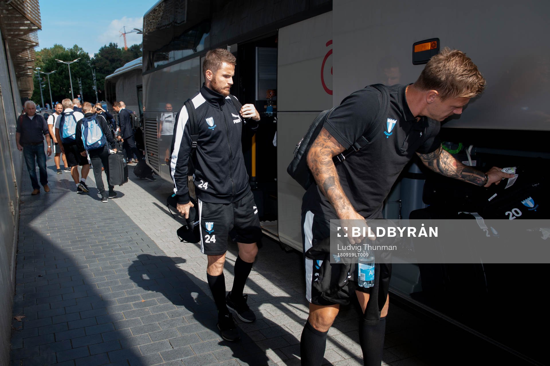 Lasse Nielsen and goalkeeper Johan Dahlin of Malmö FF