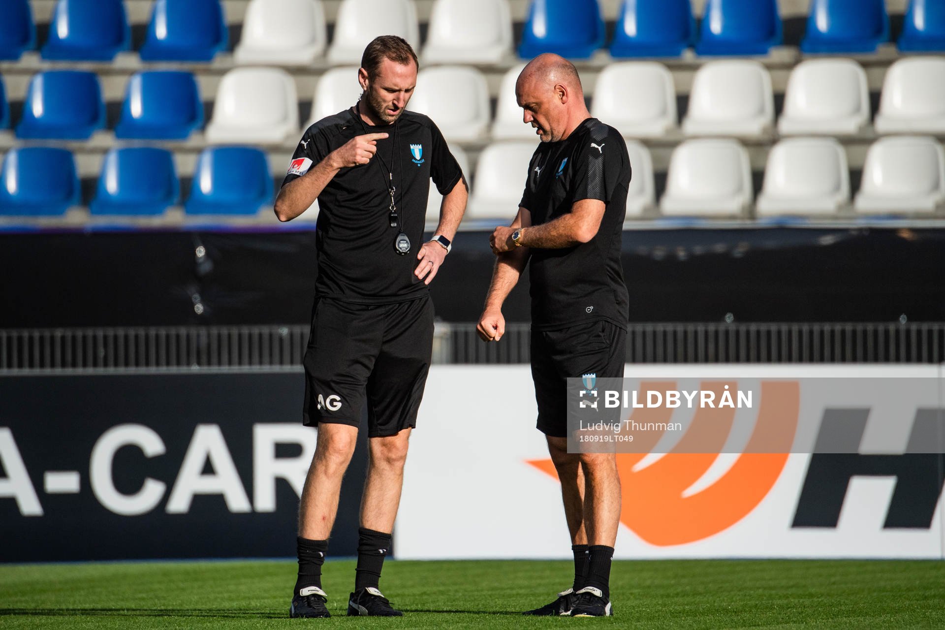 Head coach Uwe Rösler and assistant coach Andreas Georgson