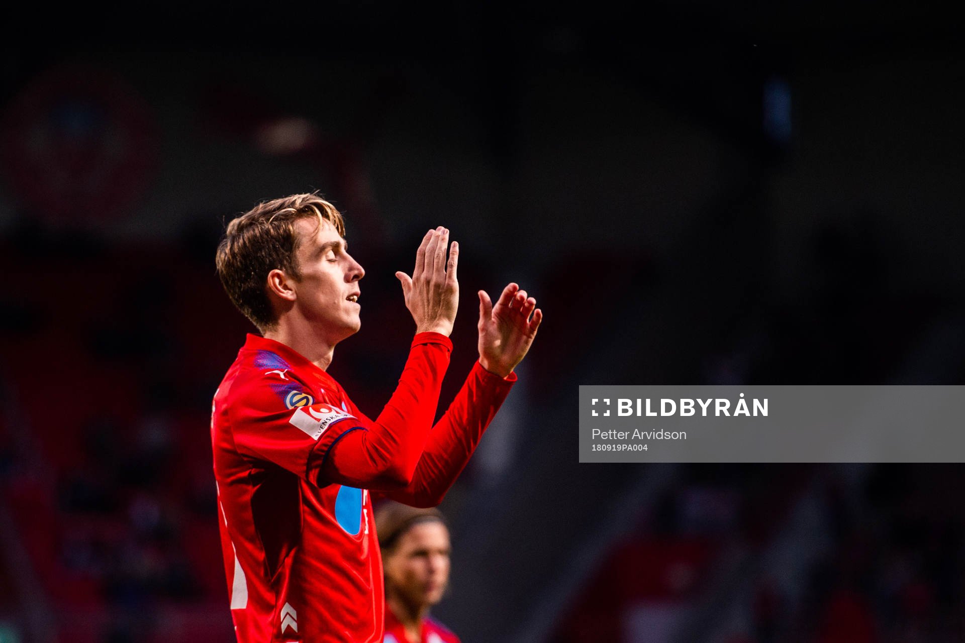 Helsingborgs Adam Eriksson deppar