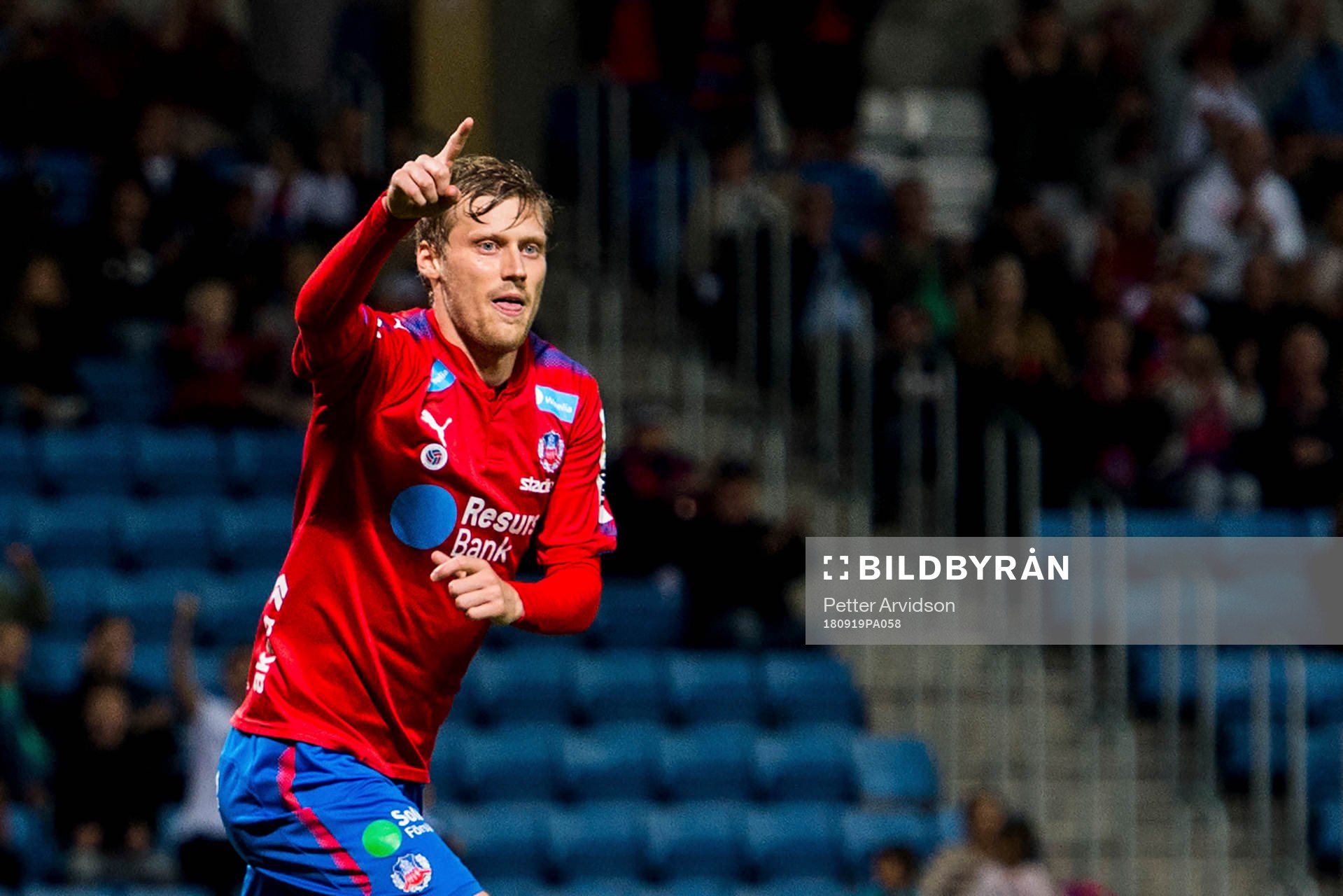 Helsingborgs Andri Runar  Bjarnason jublar