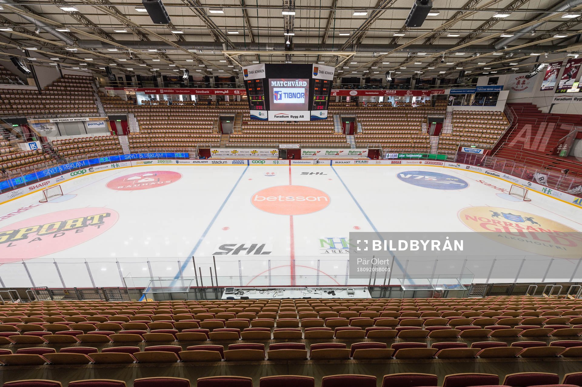 NHK Arena innan ishockeymatchen i SHL mellan Timrå och
