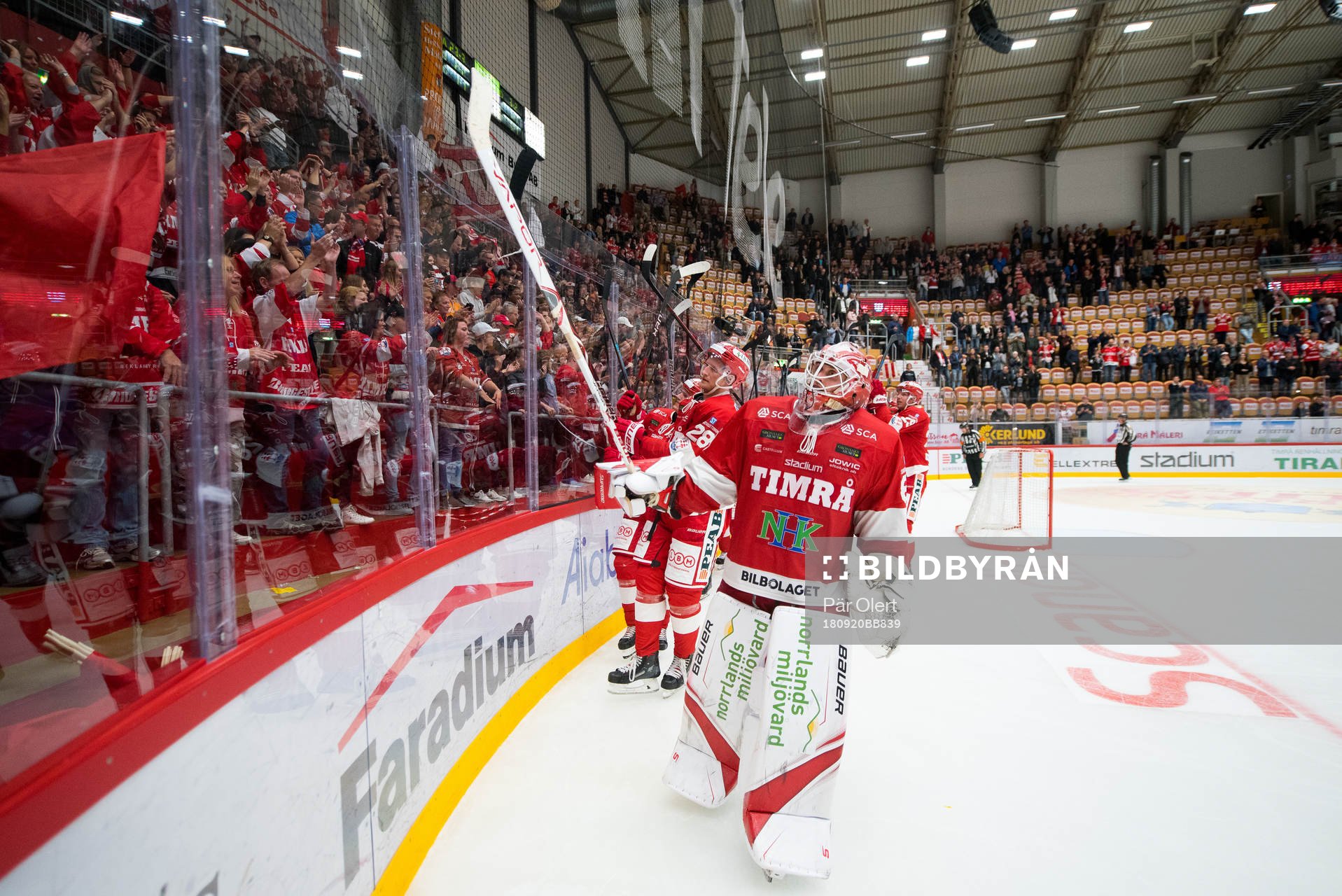 Timrås Niklas Svedberg jublar