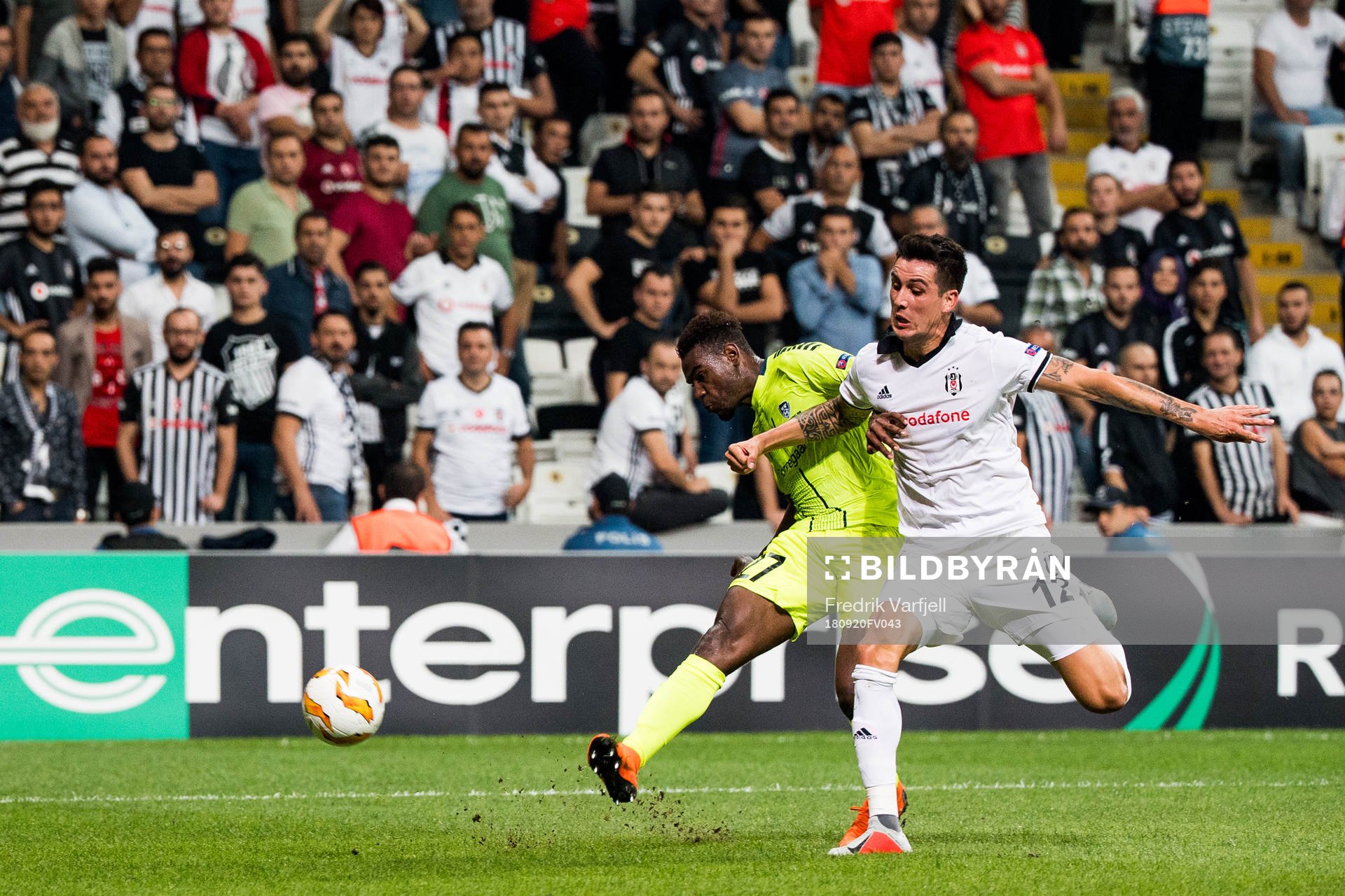 Rashad Muhammed of Sarpsborg 08 and Enzo Roco of Besiktas