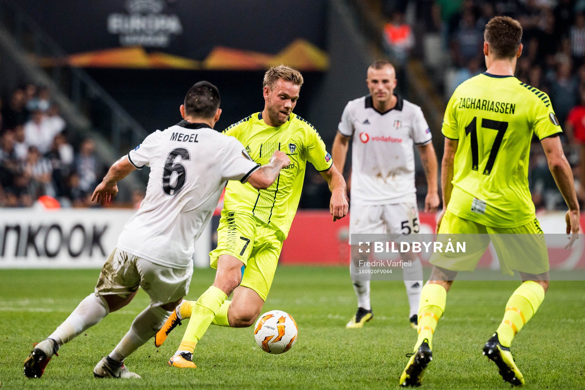 Gary Alexis Medel Soto of Besiktas and Ole Jørgen